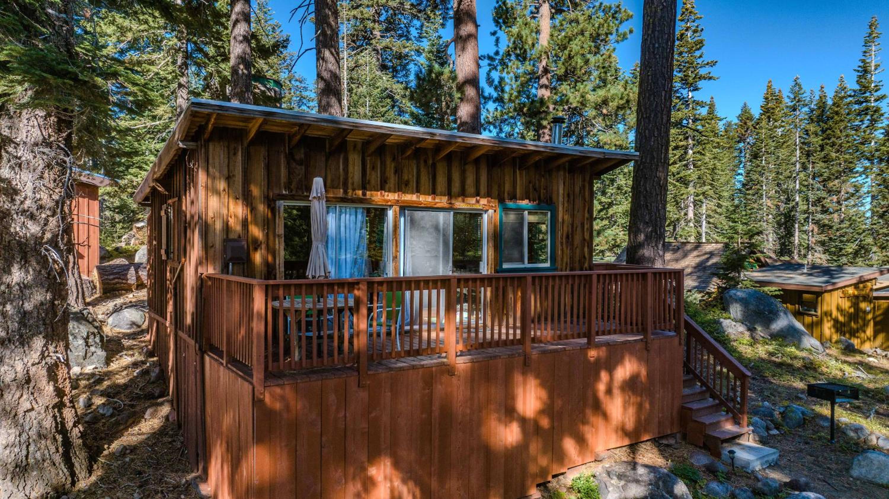 Kit Carson Lodge
