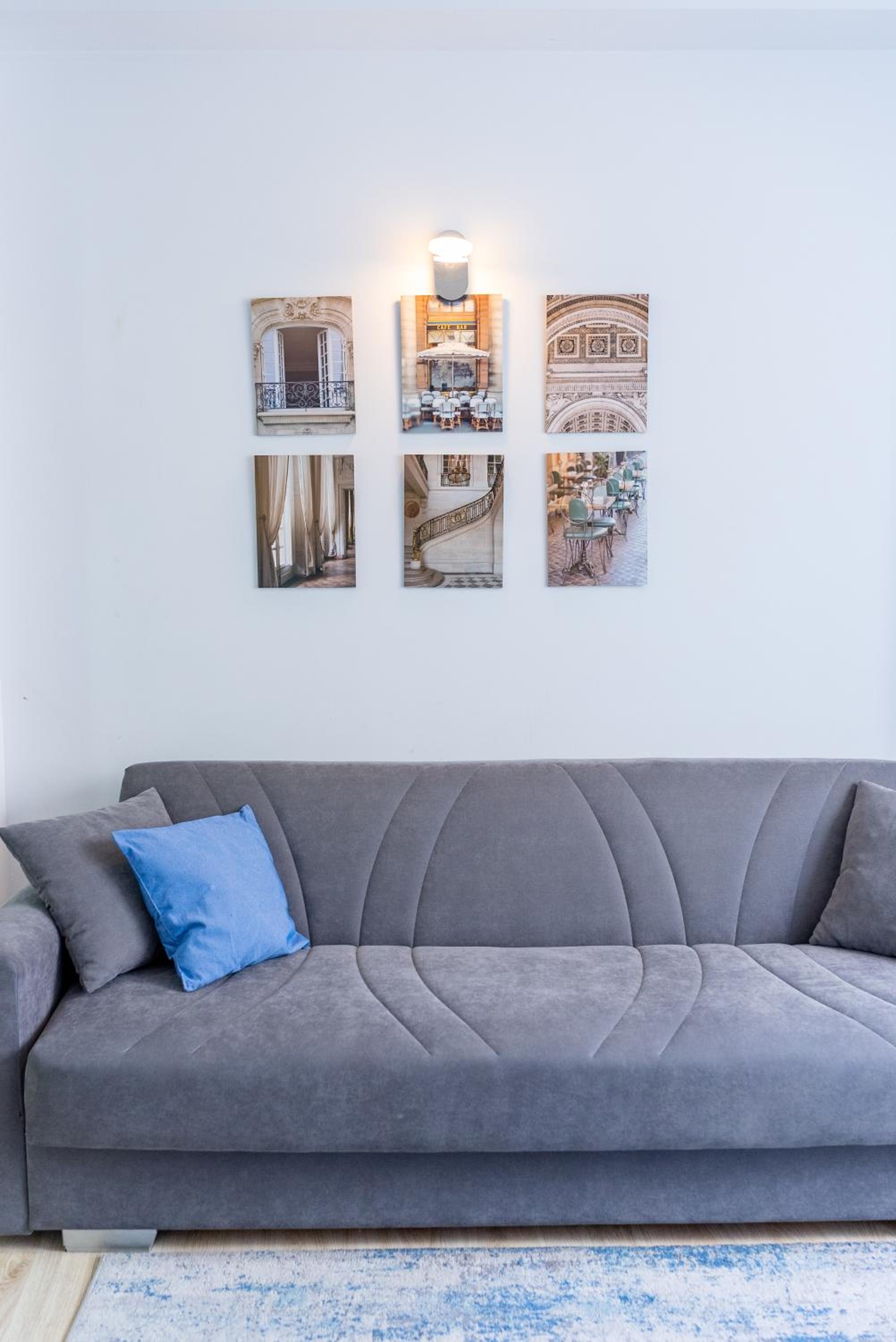 Happy's Apartments