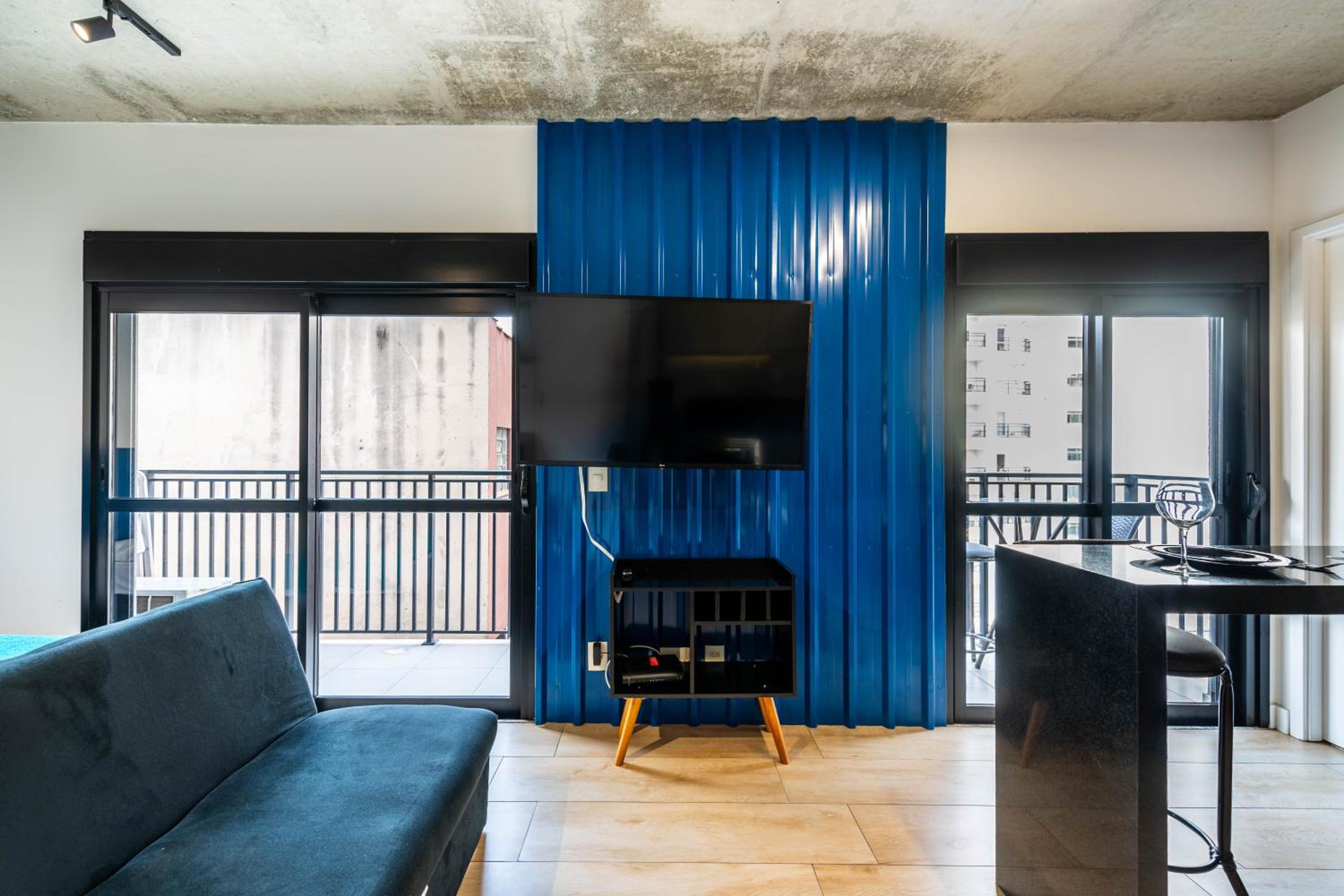94 Design Studio com vaga Av Paulista, Augusta