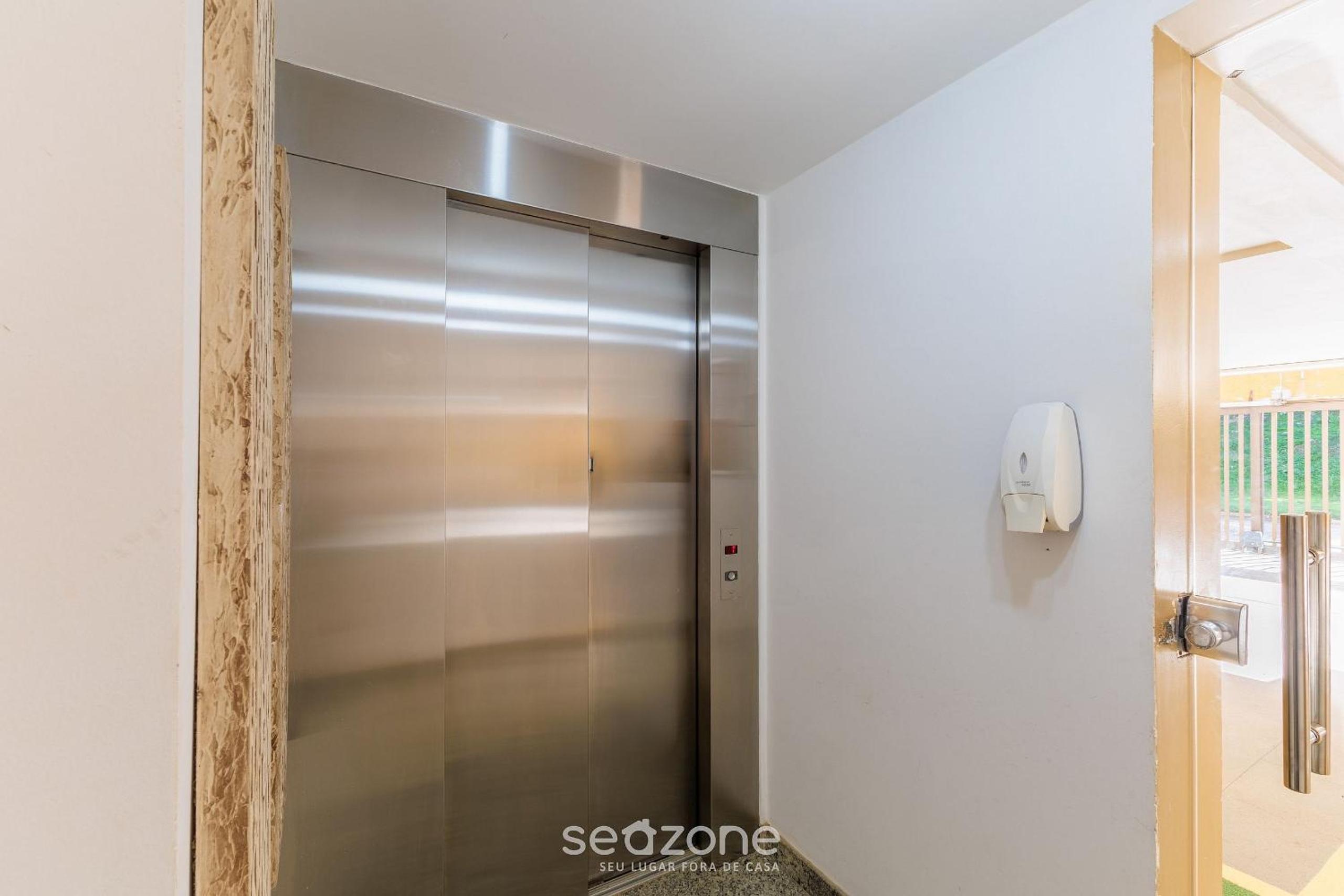 Sea View Apartment 190m from the Beach BSR0203