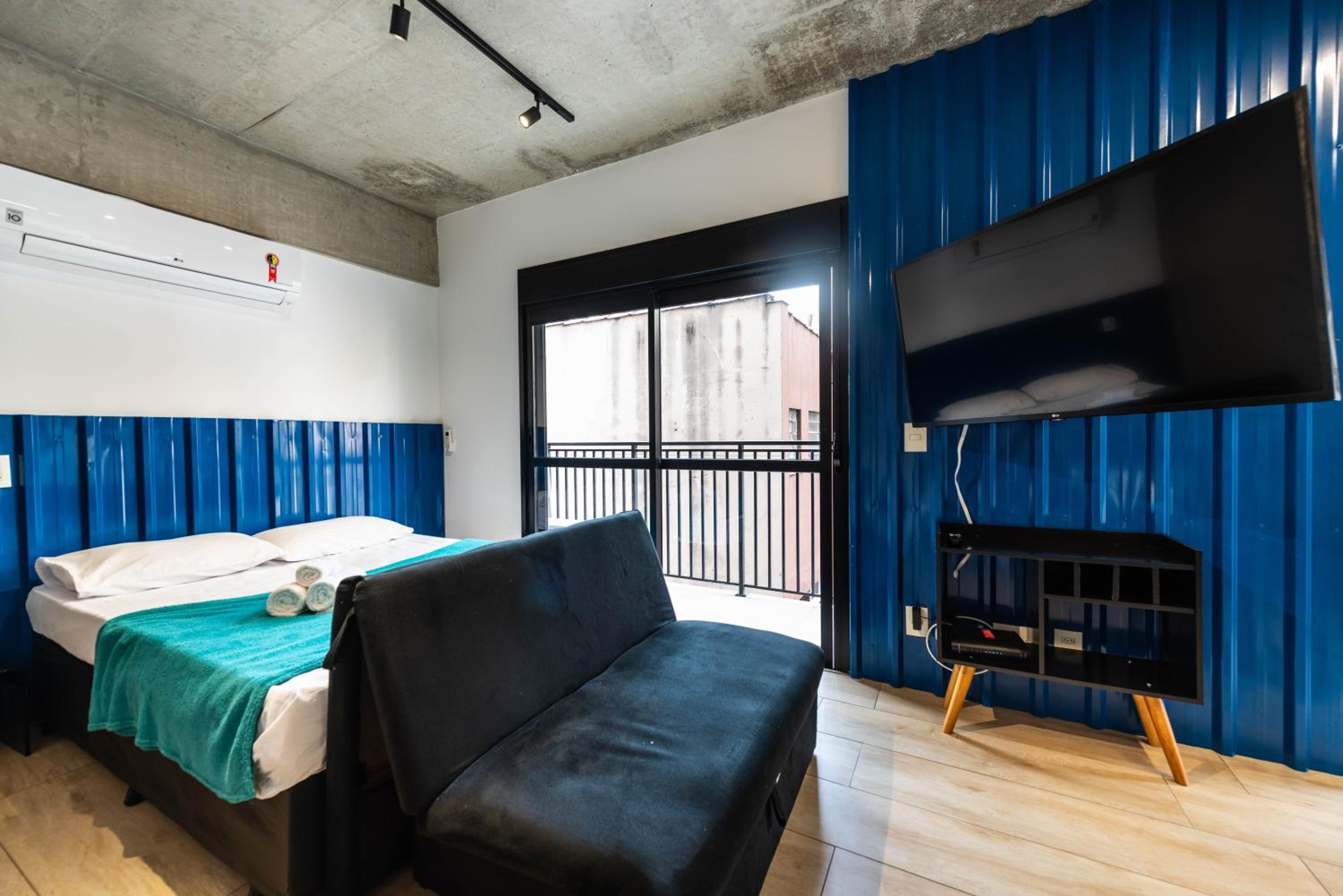 94 Design Studio com vaga Av Paulista, Augusta