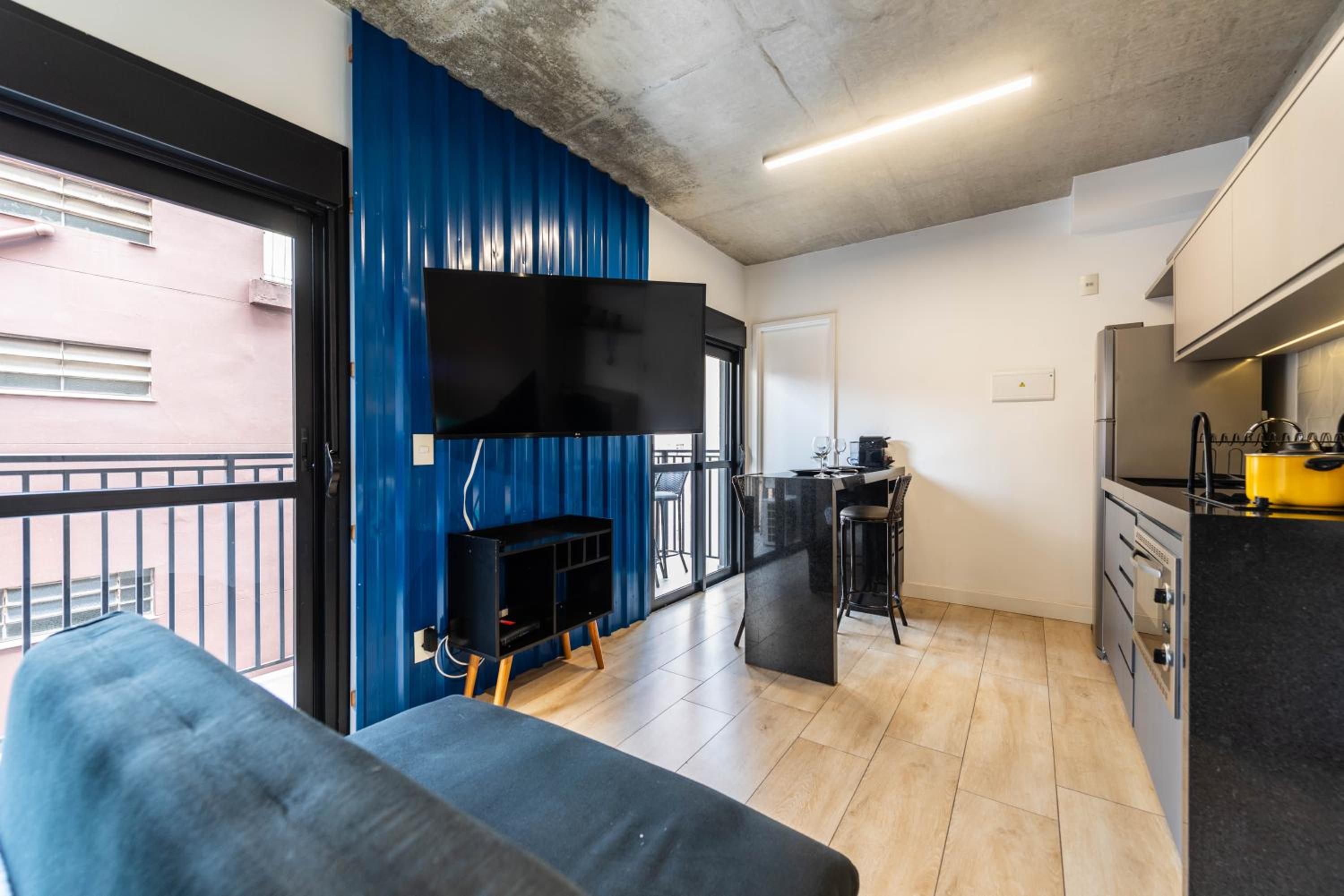 94 Design Studio com vaga Av Paulista, Augusta