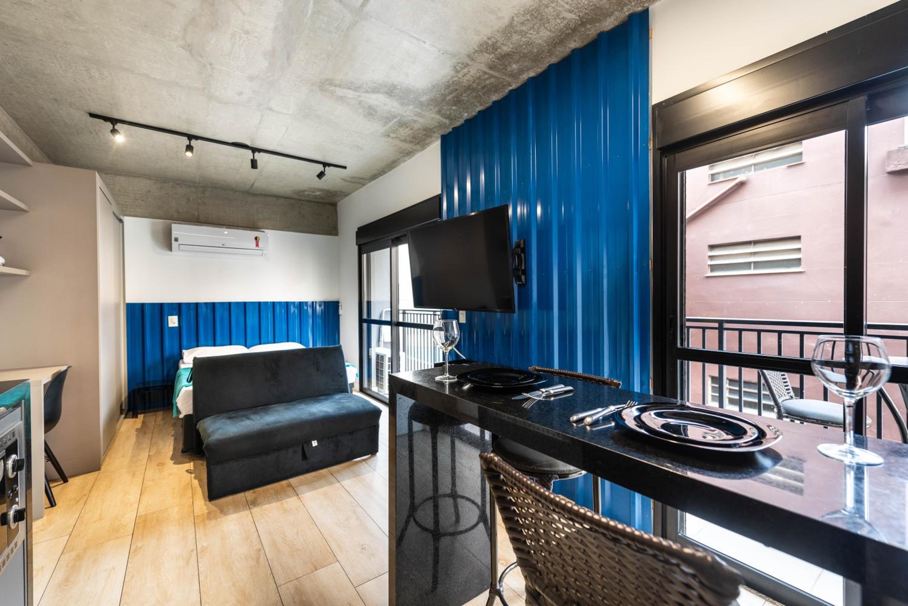 94 Design Studio com vaga Av Paulista, Augusta
