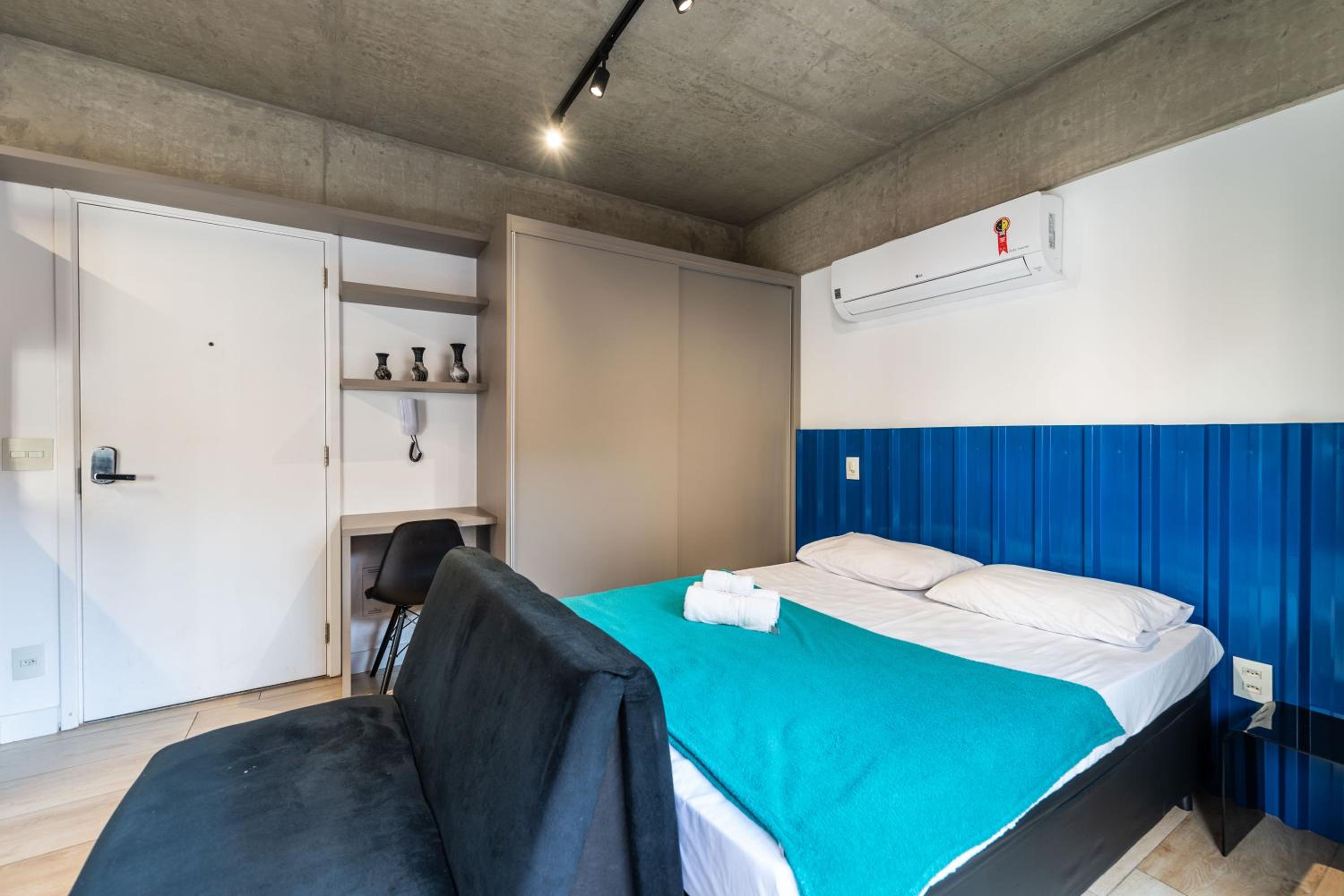 94 Design Studio com vaga Av Paulista, Augusta