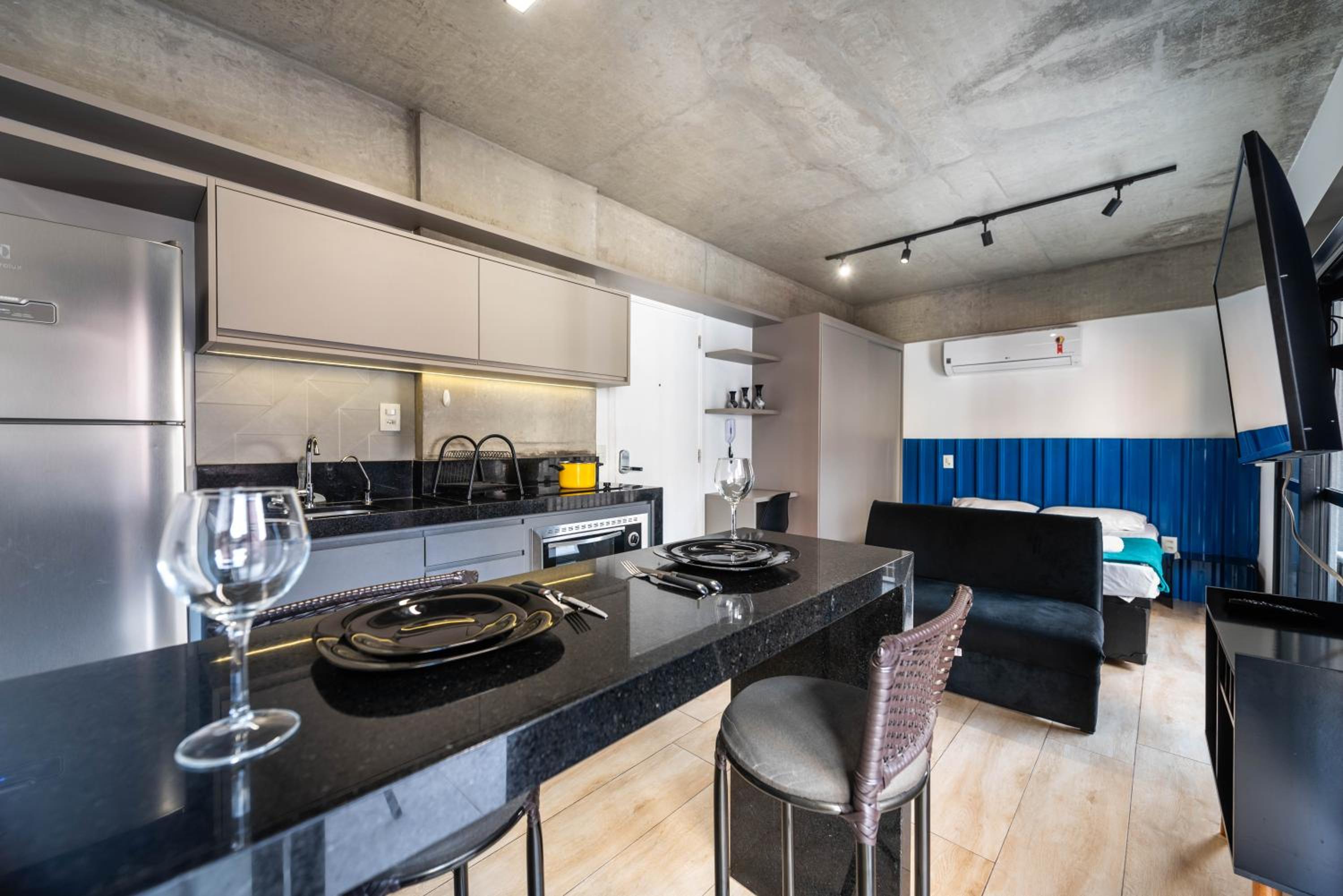 94 Design Studio com vaga Av Paulista, Augusta