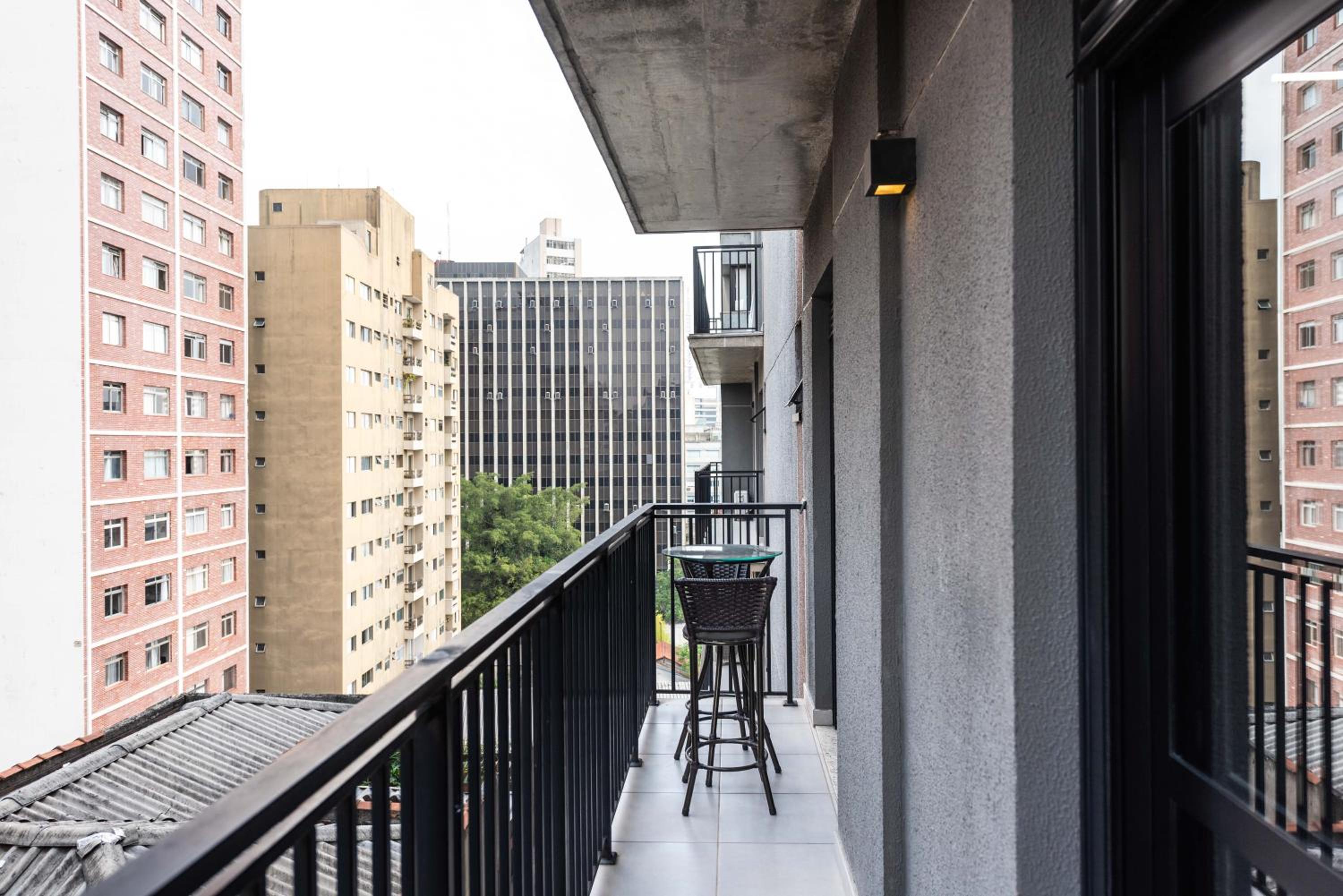 94 Design Studio com vaga Av Paulista, Augusta