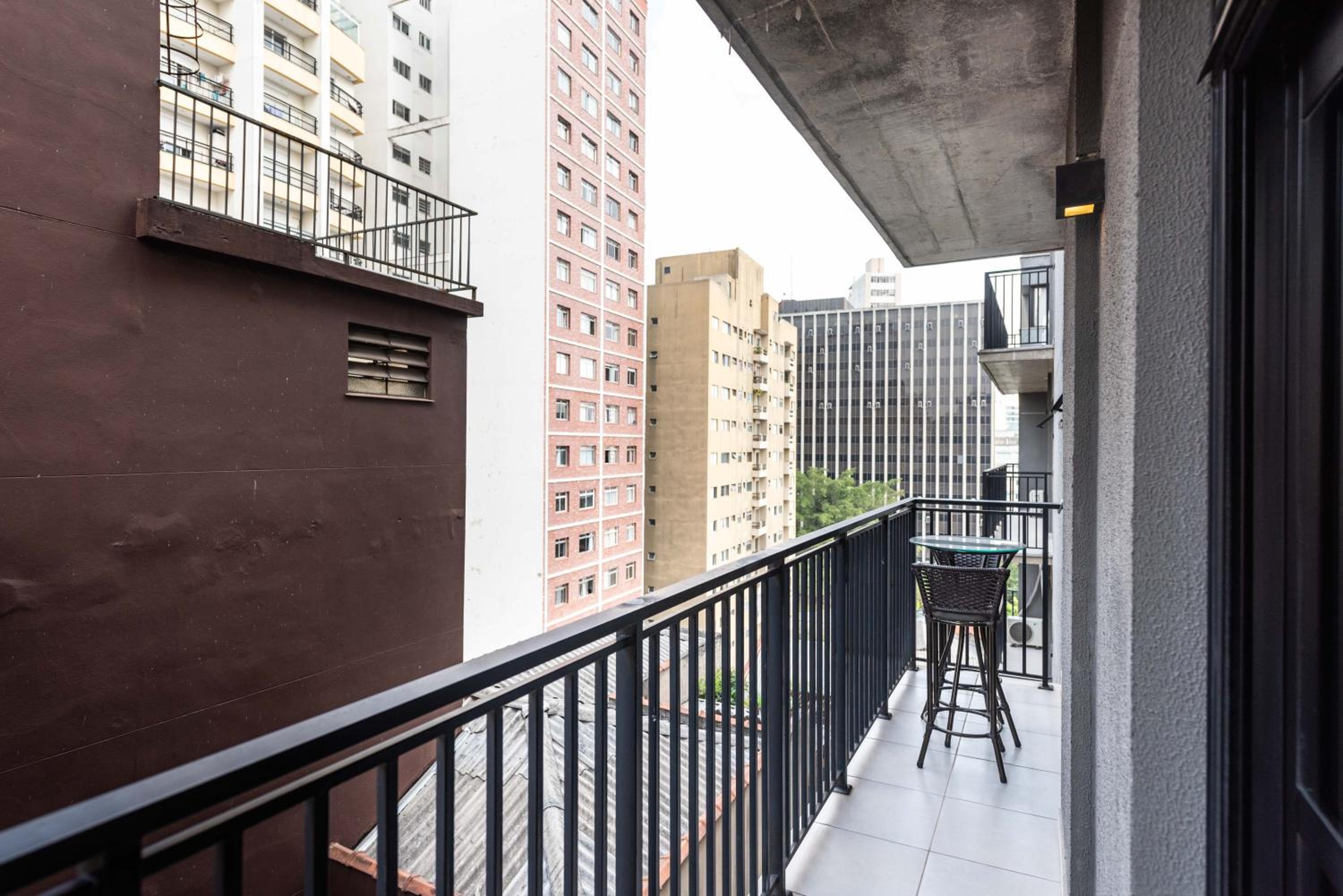 94 Design Studio com vaga Av Paulista, Augusta
