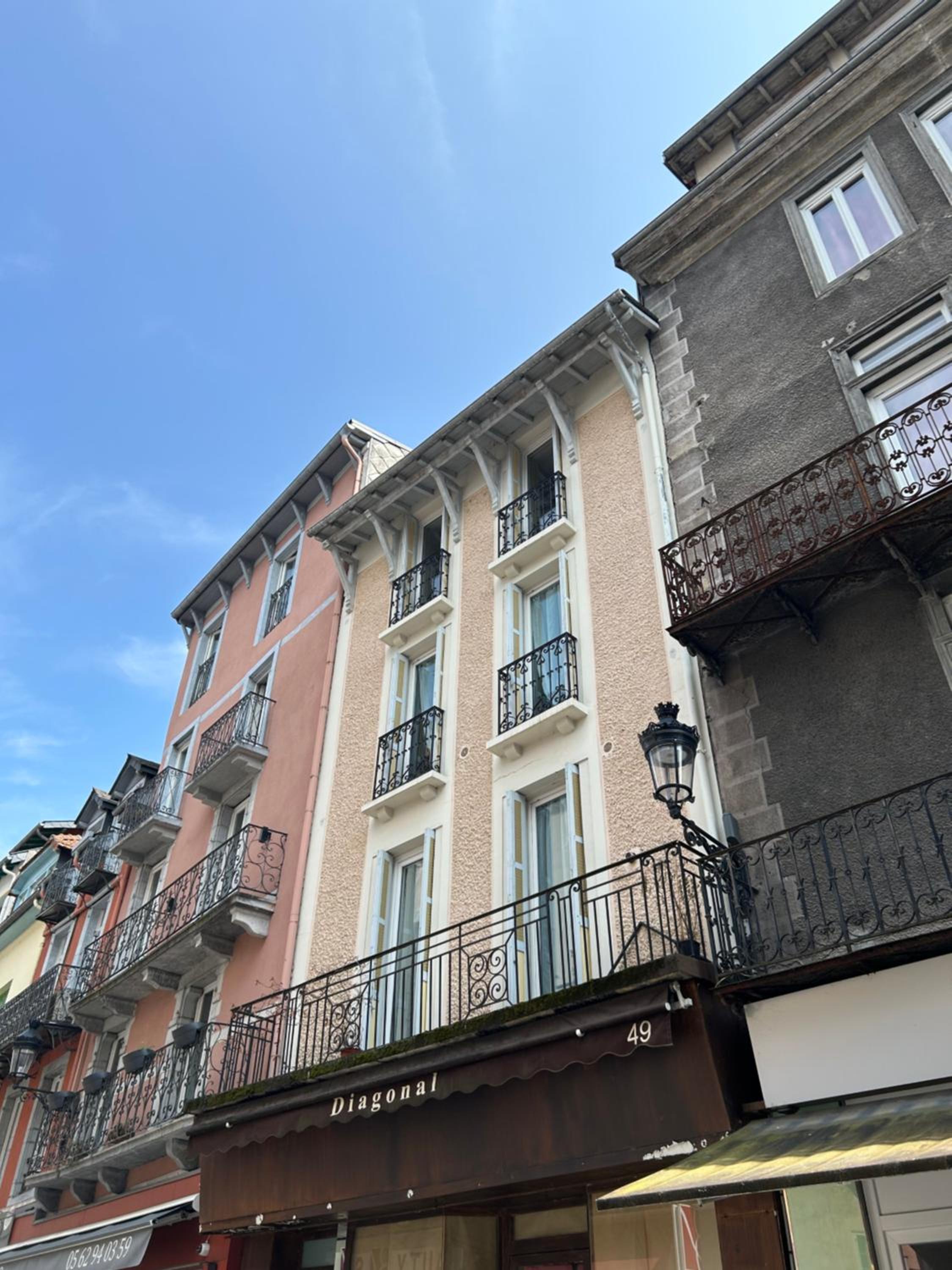 Maison triplex centre de Lourdes