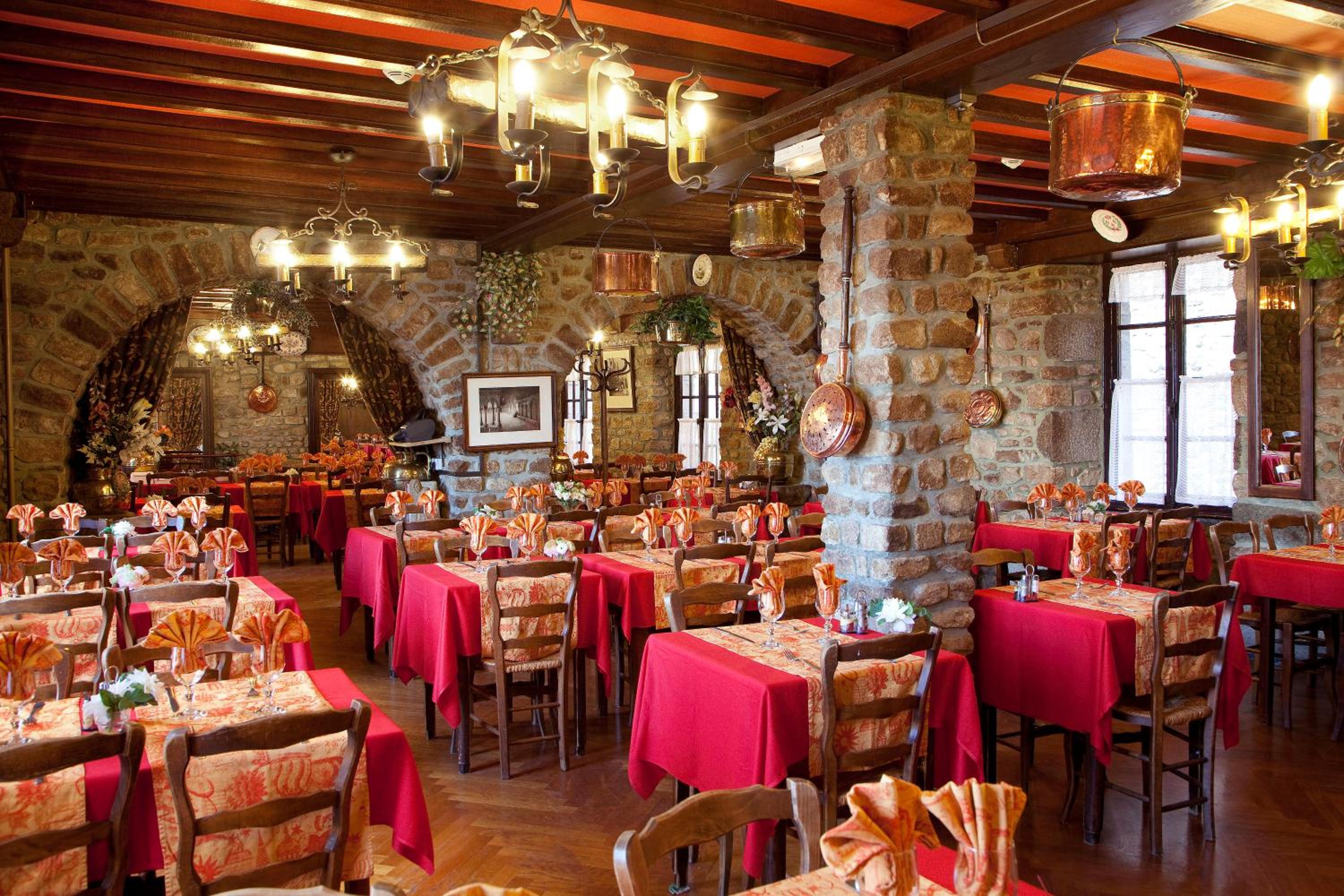restaurant