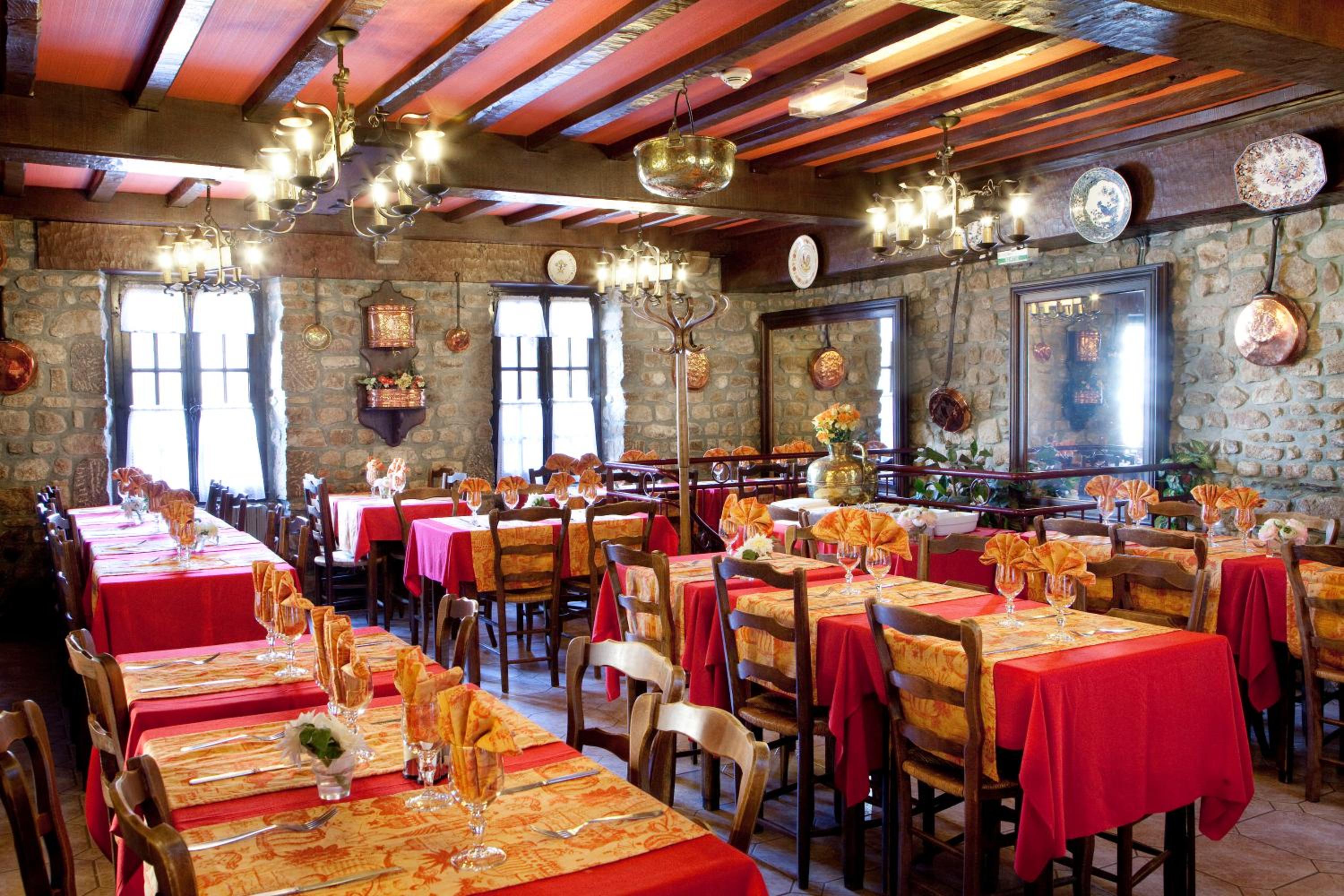restaurant