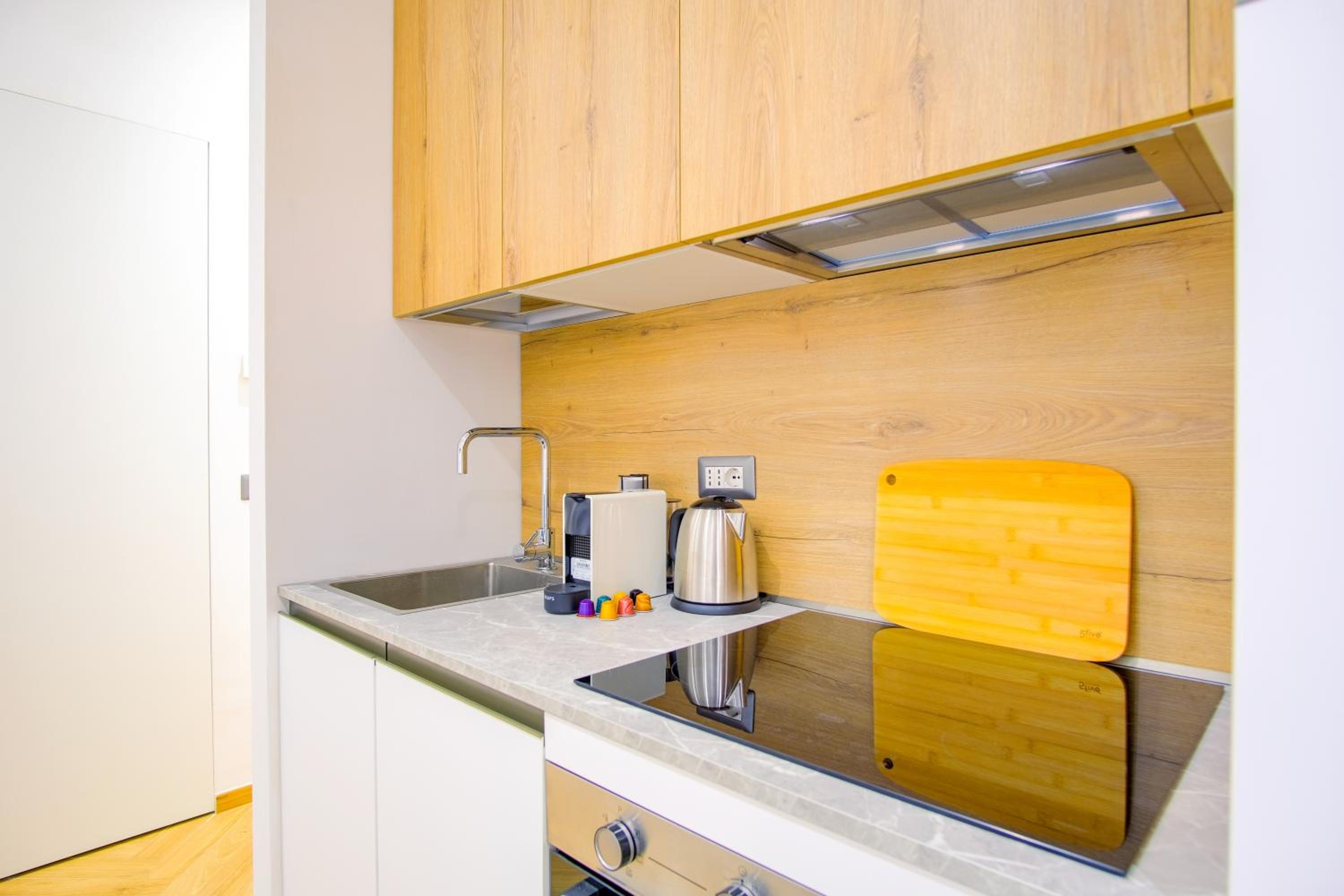 Elegantis Gracchi Apartment - Your Chic Retreat in Central Rome - Vatican Area