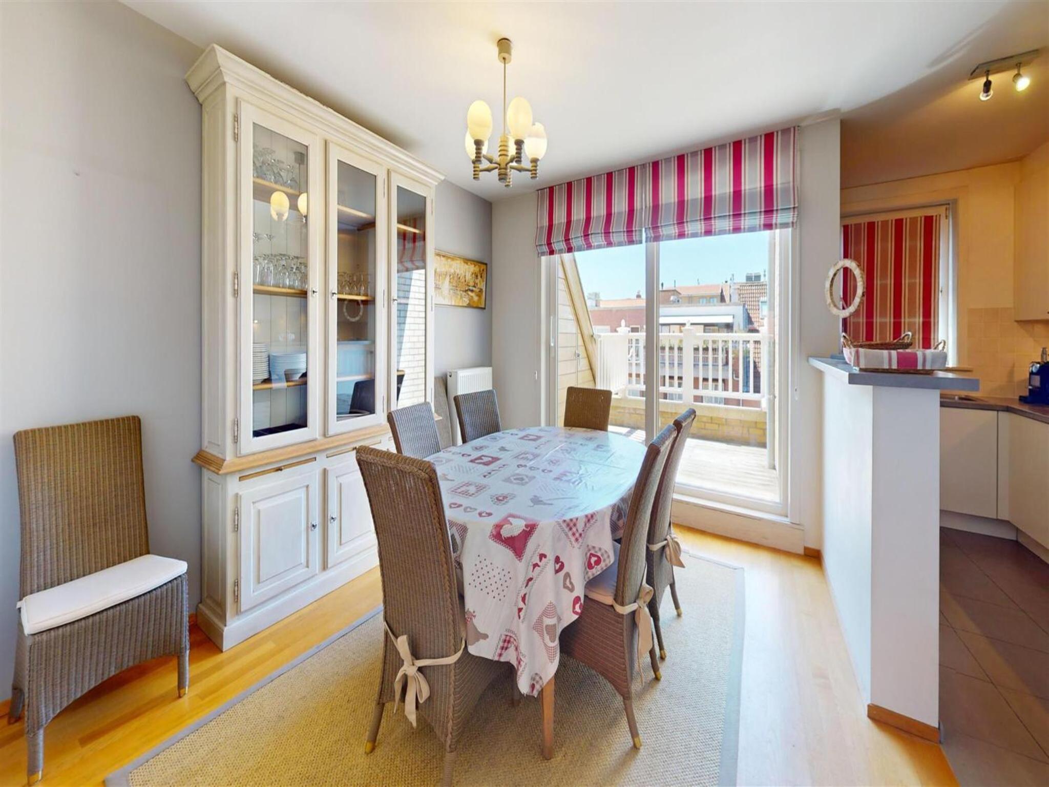 Duplex in Knokke near North Sea Beach