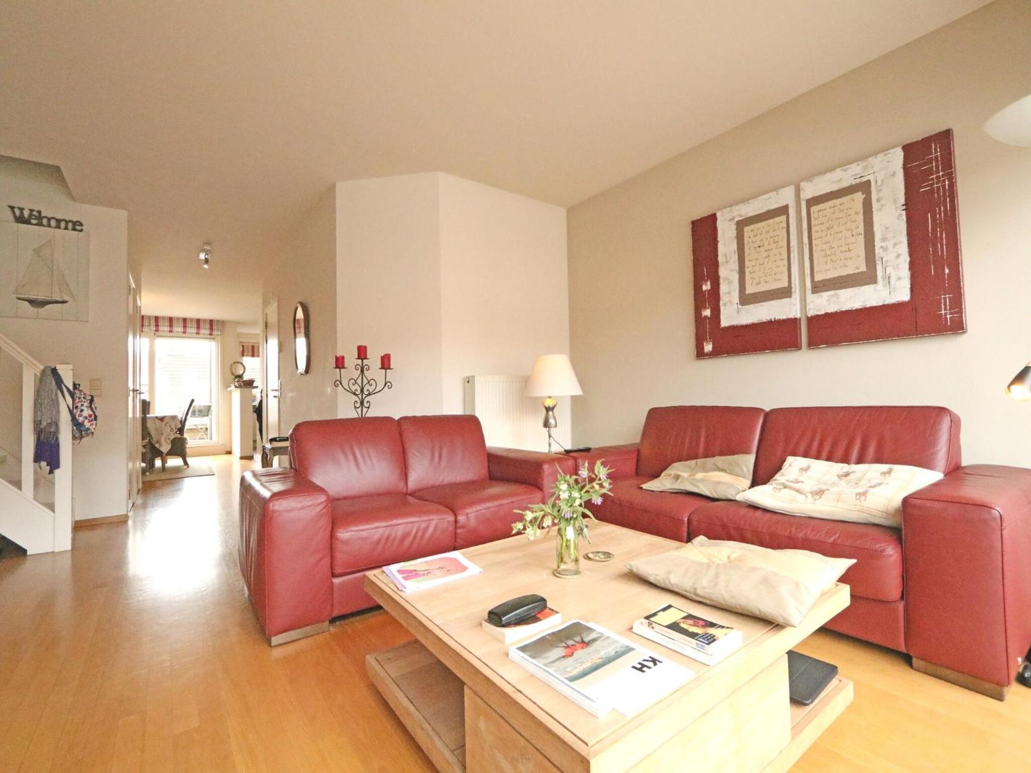 Duplex in Knokke near North Sea Beach