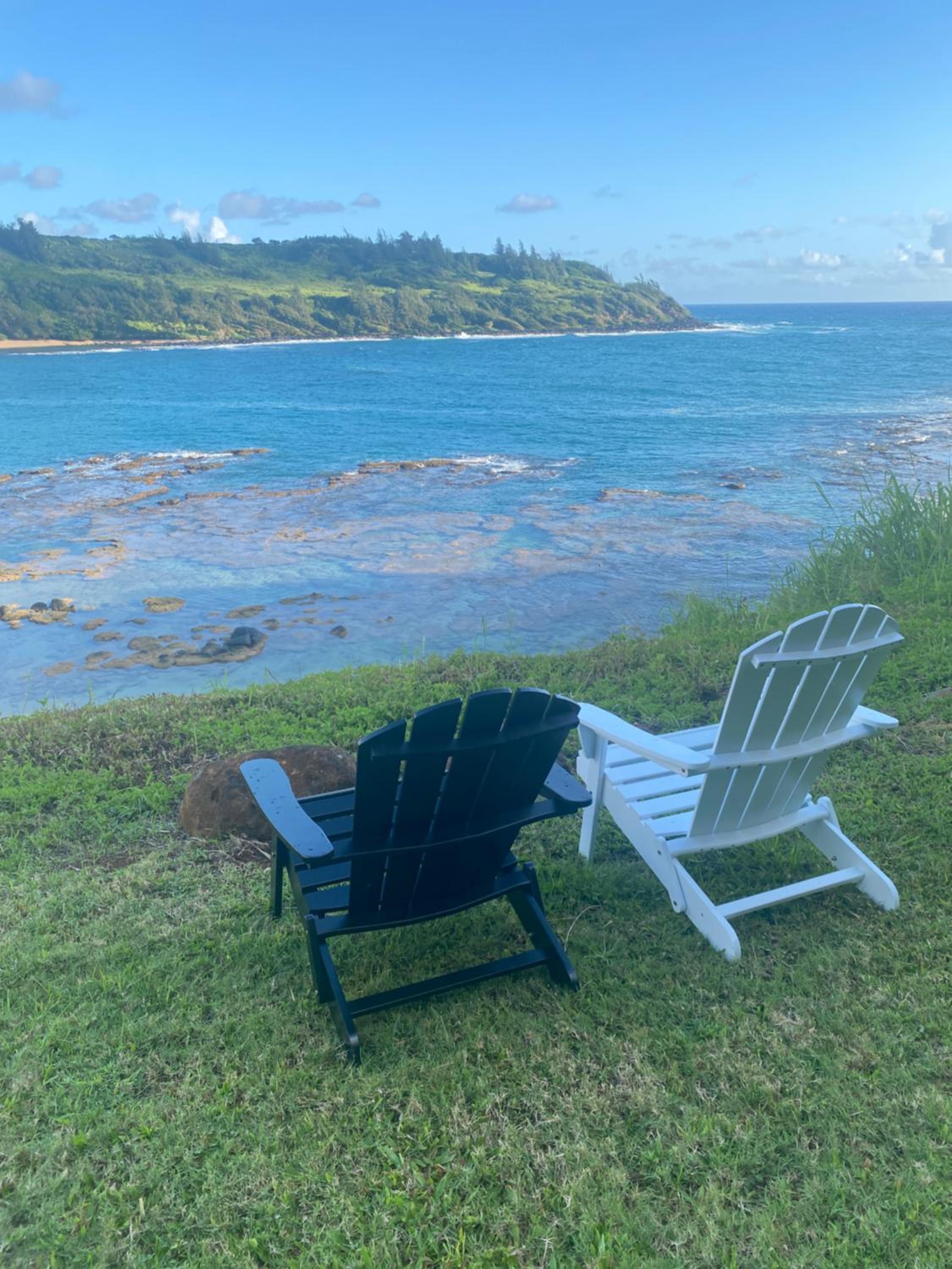 This is it! Dreamy Beach, Stunning Views, Awesome Location 10 guest limit