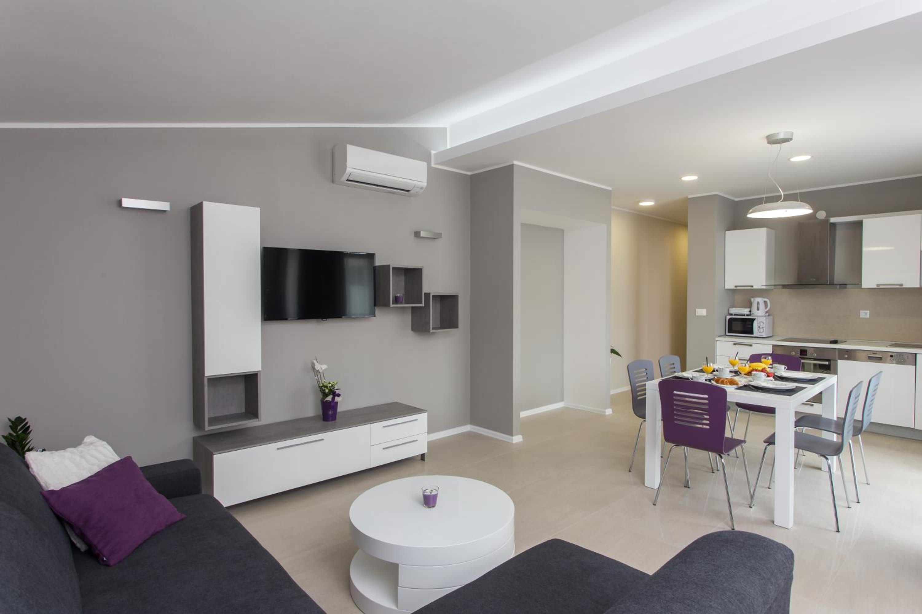 Apartments ZoomZoom 照片第 45 張,共 211 張