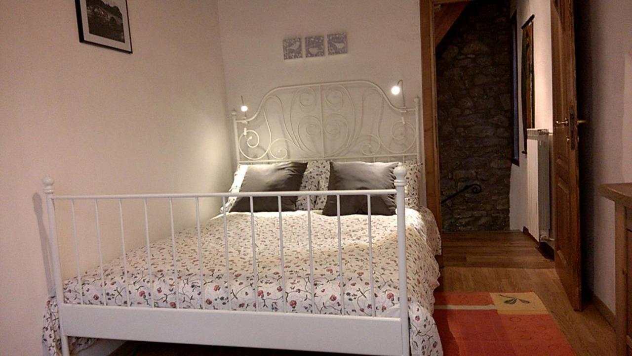 Photo 33