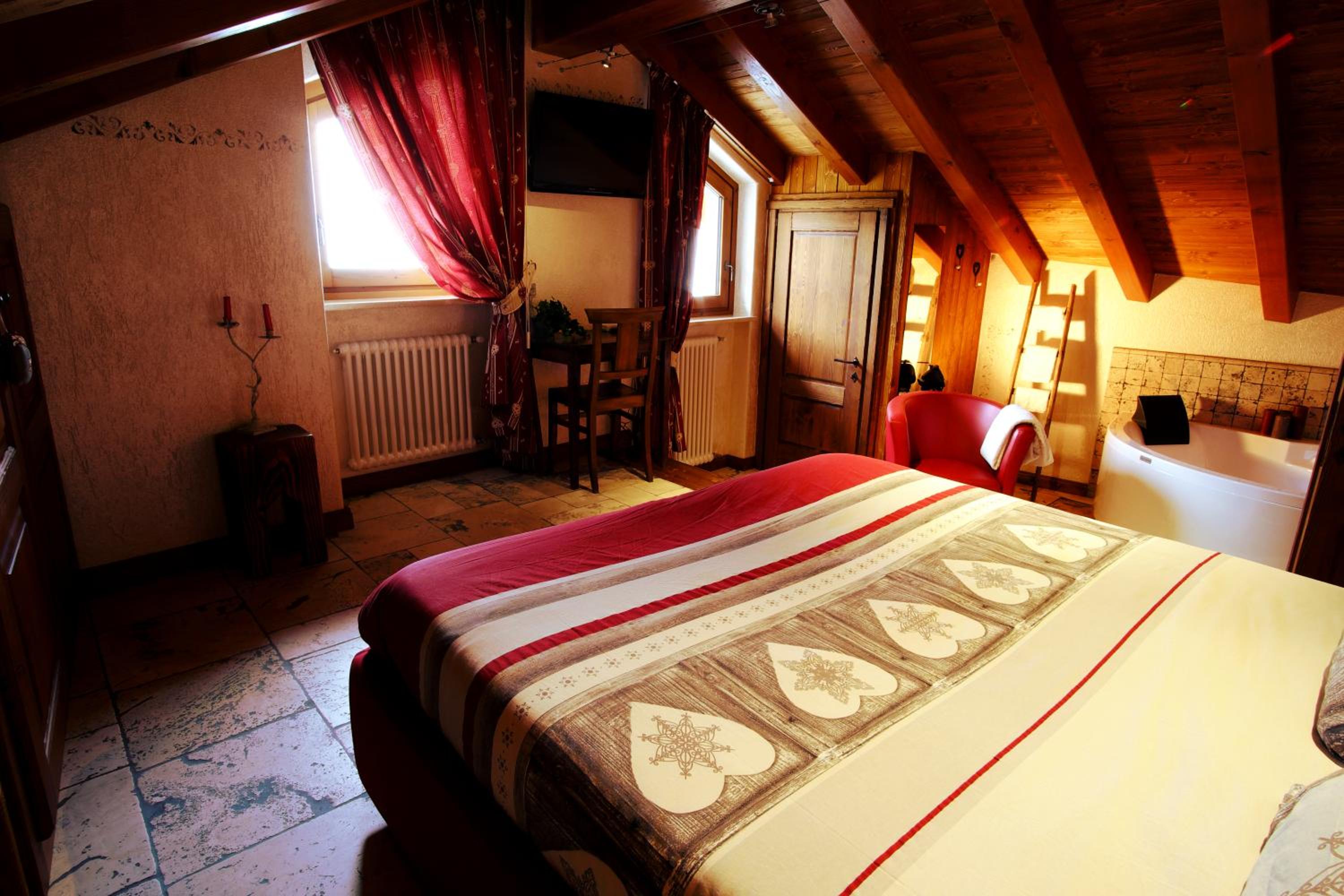 Panoramic Apartments Lerinon