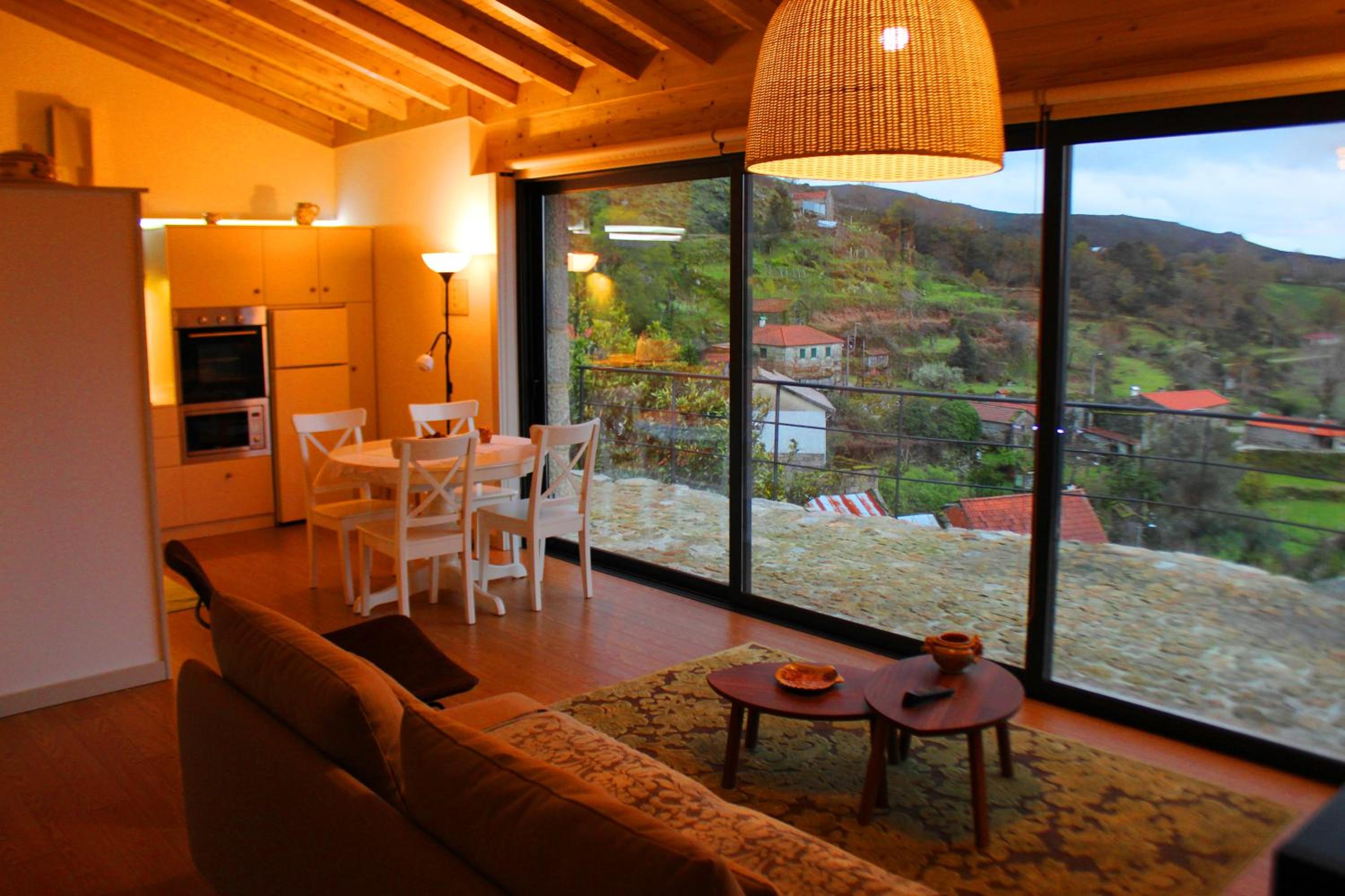 Casa do Ramiscal - Eido do Pomar view 3