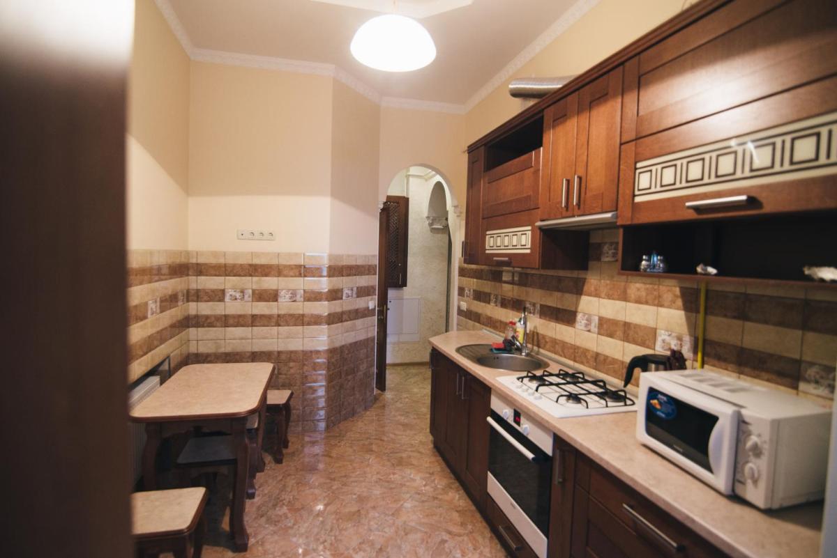 Apartment on Bernarda Meretyna