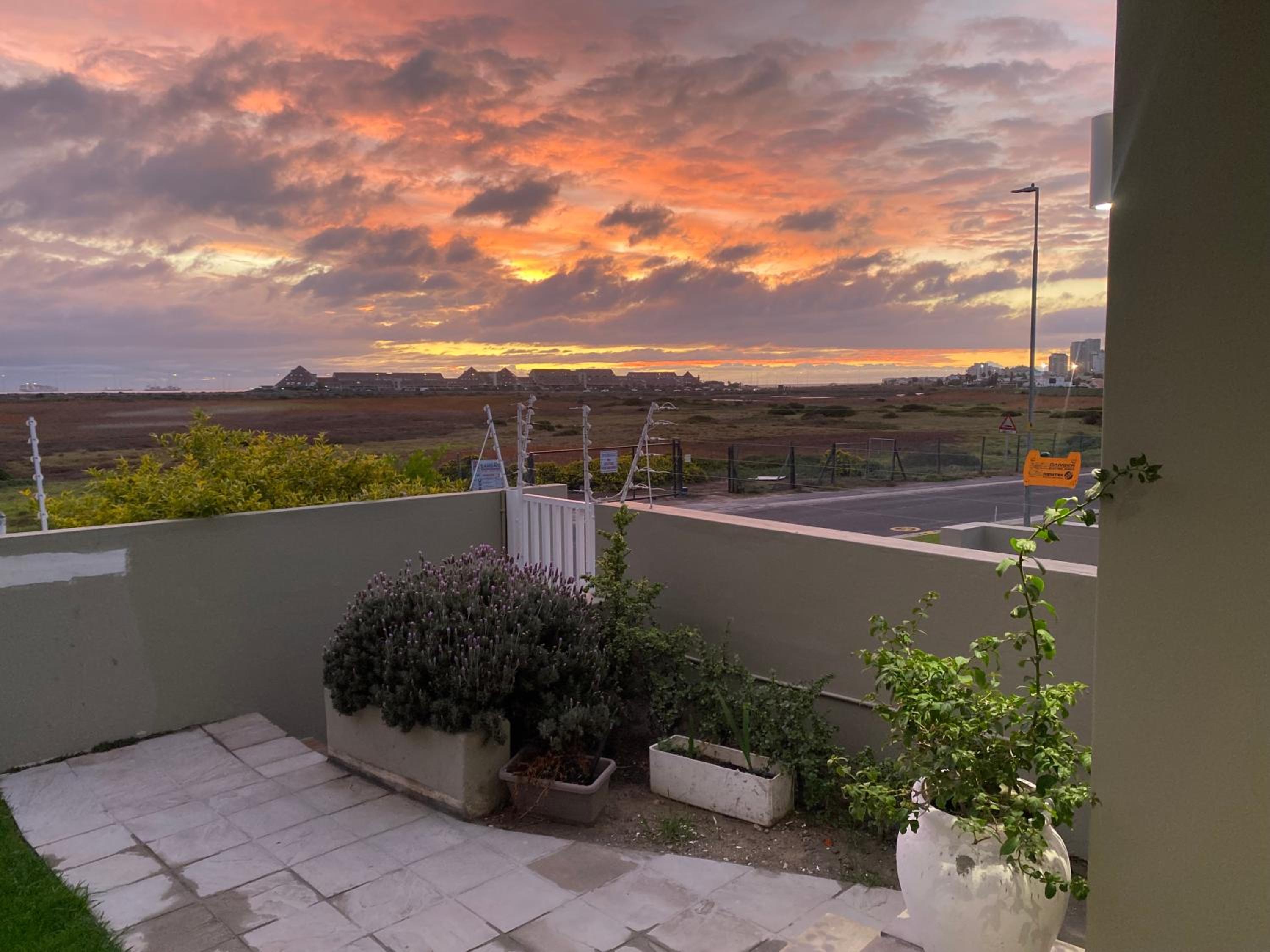 Pentzhouse View