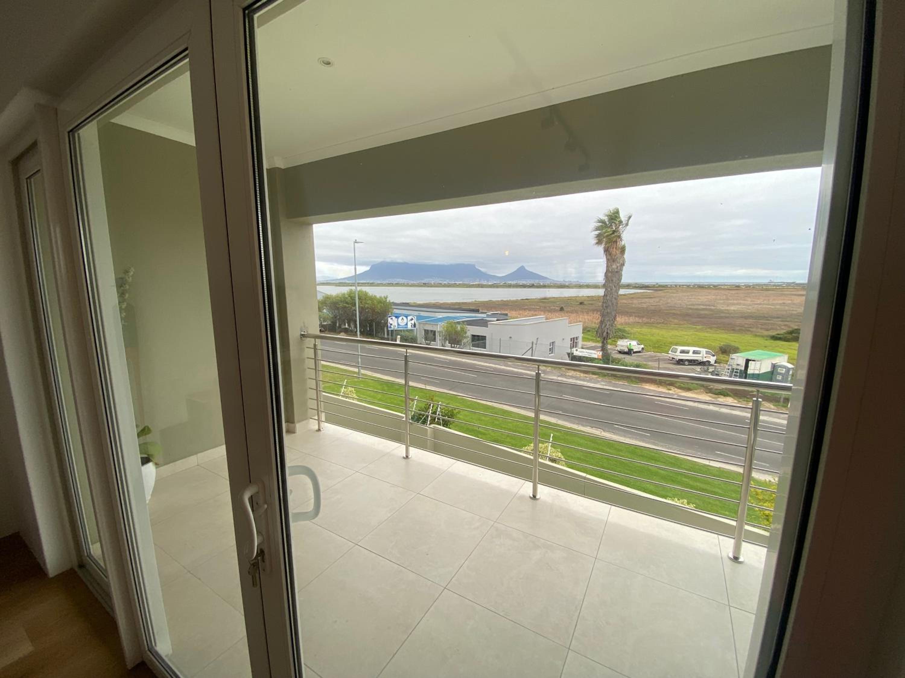 Pentzhouse View