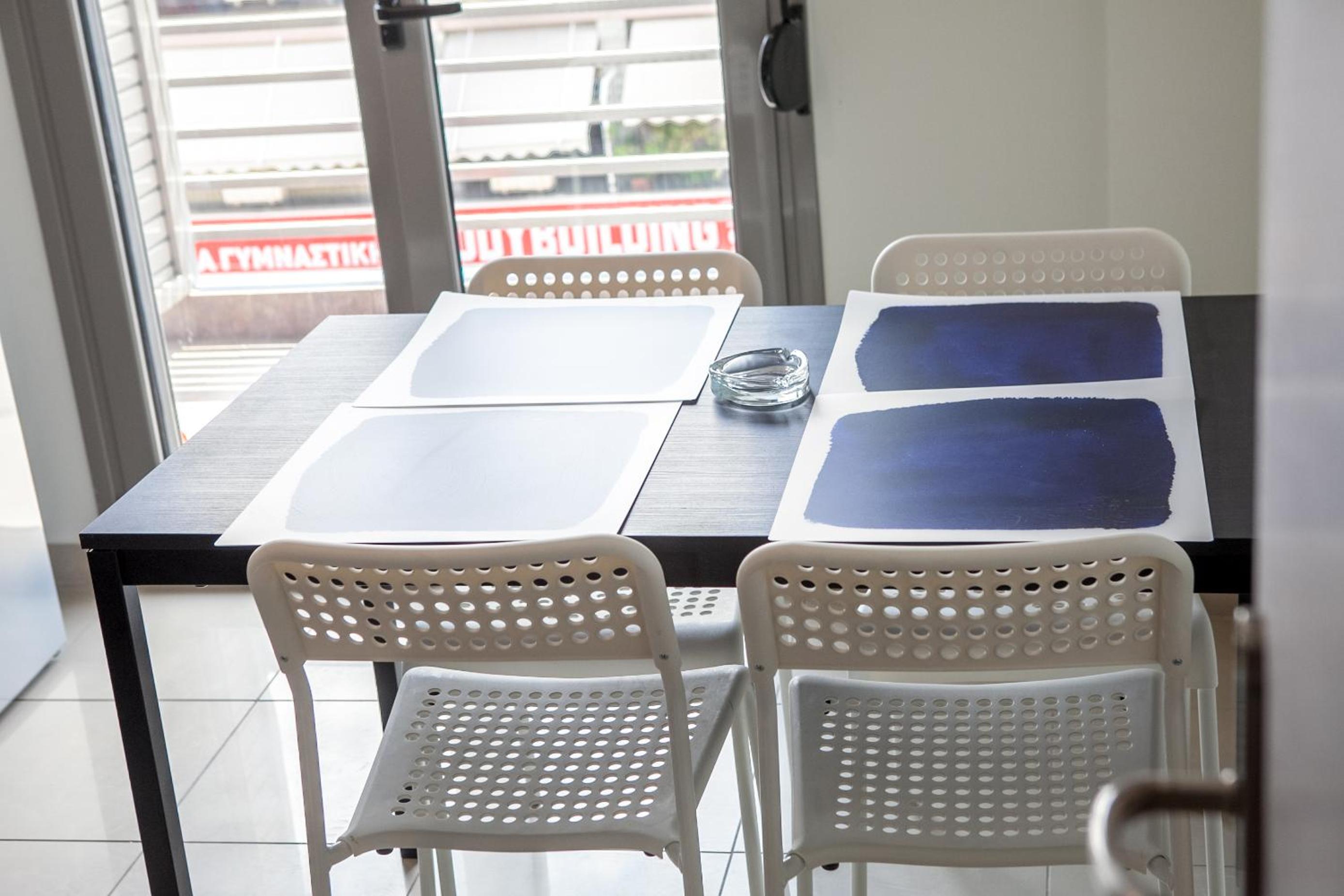 Lak Peristeri Homes 50m from metro station