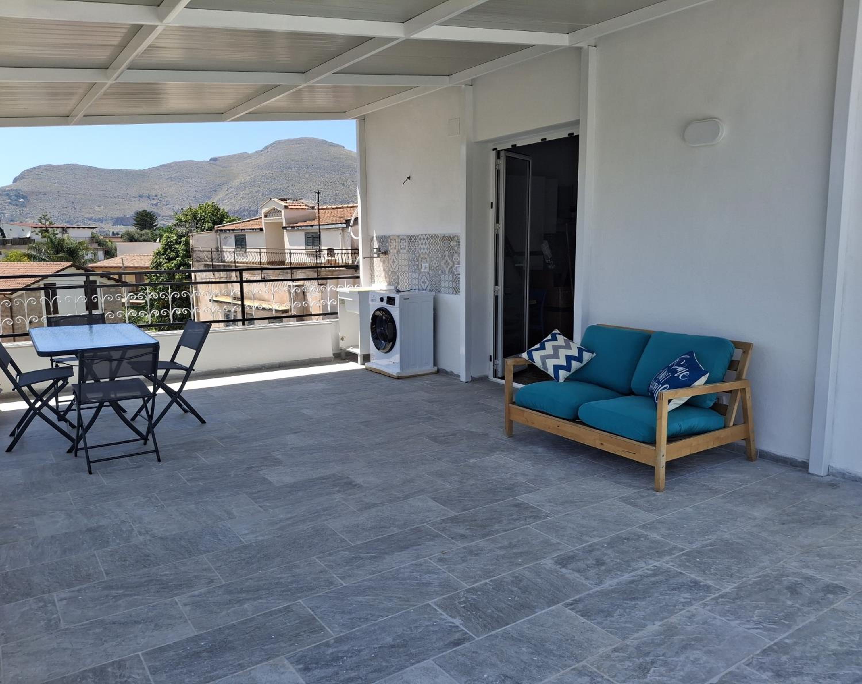 Mondello House29