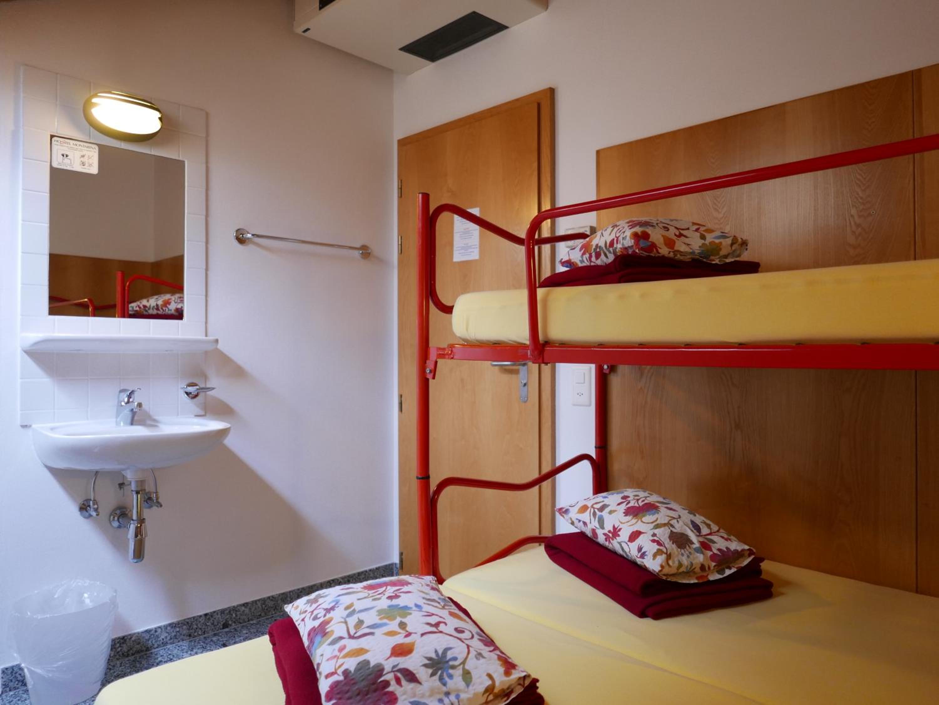 Hotel&Hostel Montarina
