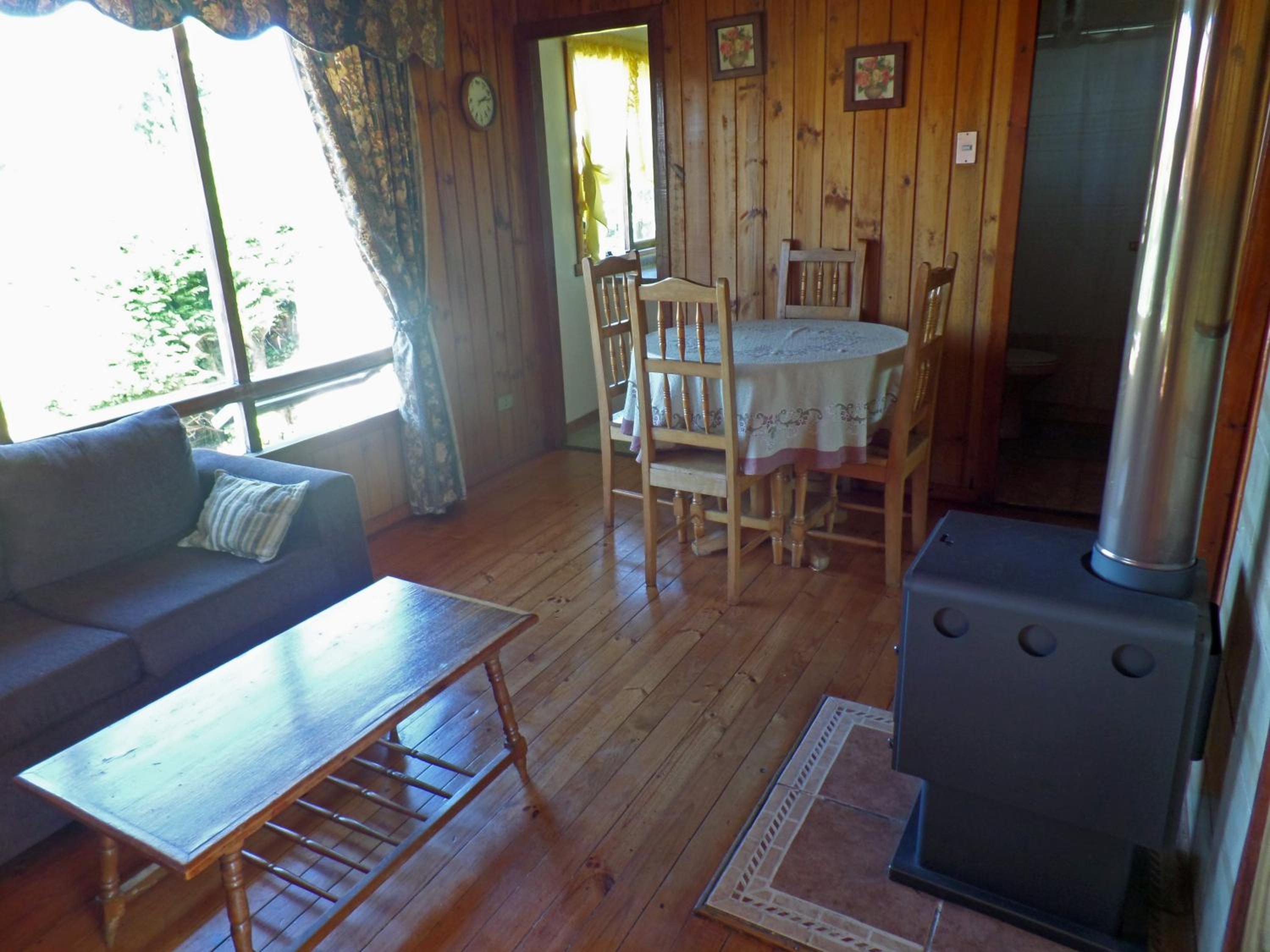 Hostal y Cabañas Villa Germana