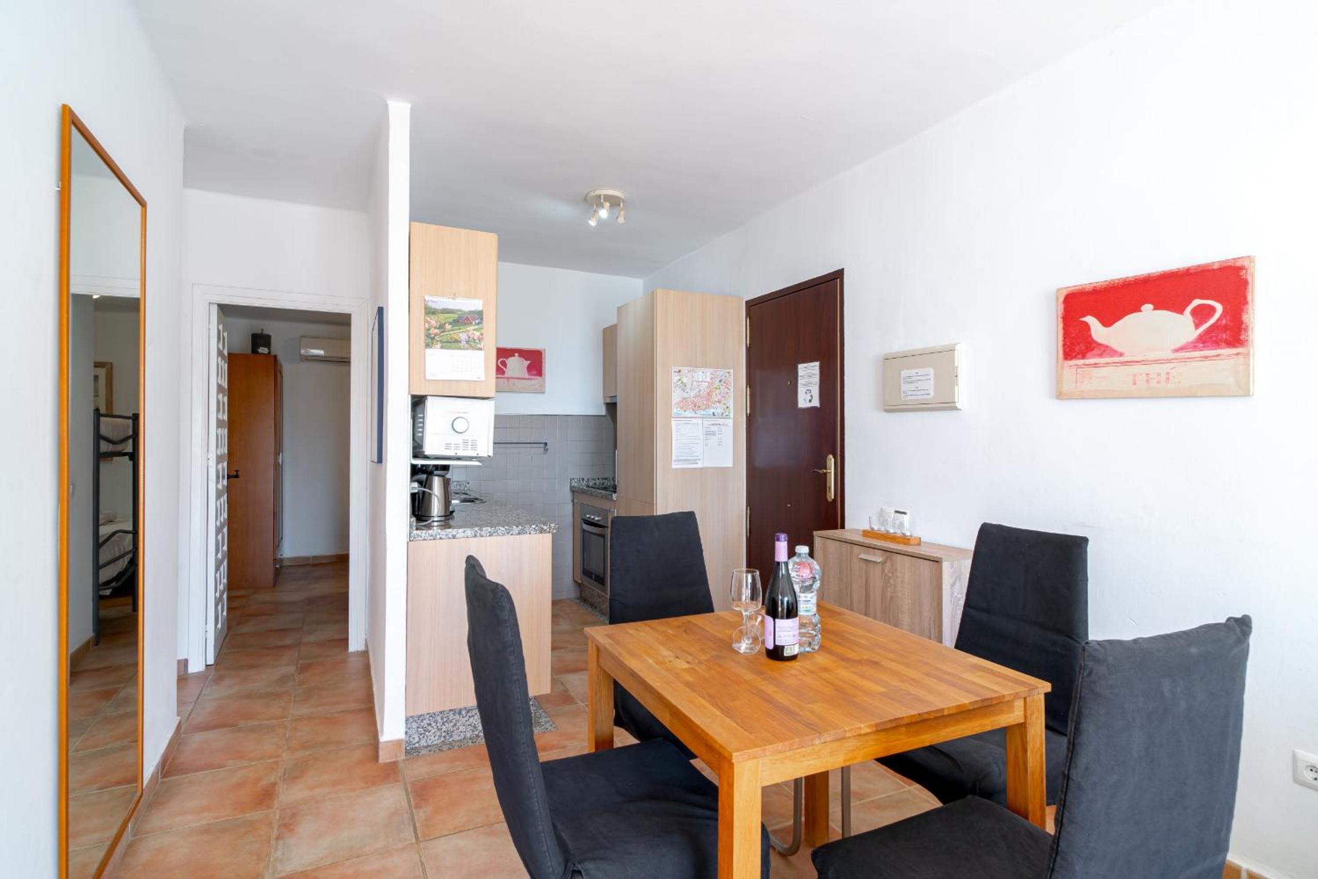 Capistrano Playa 404 by Casasol