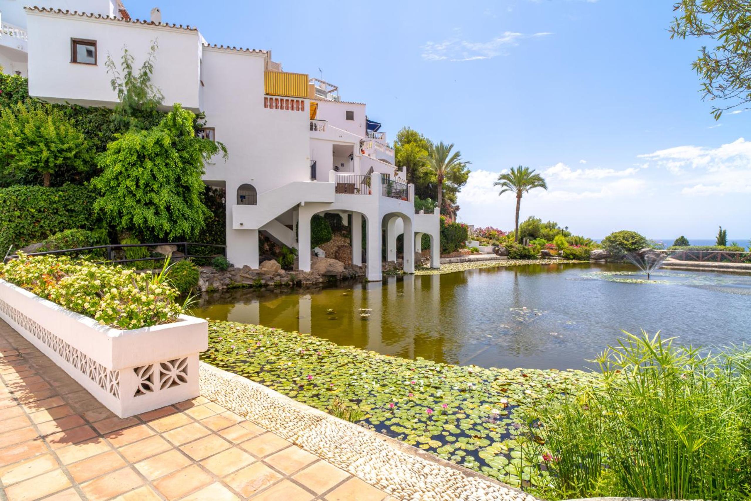 Capistrano Playa 404 by Casasol