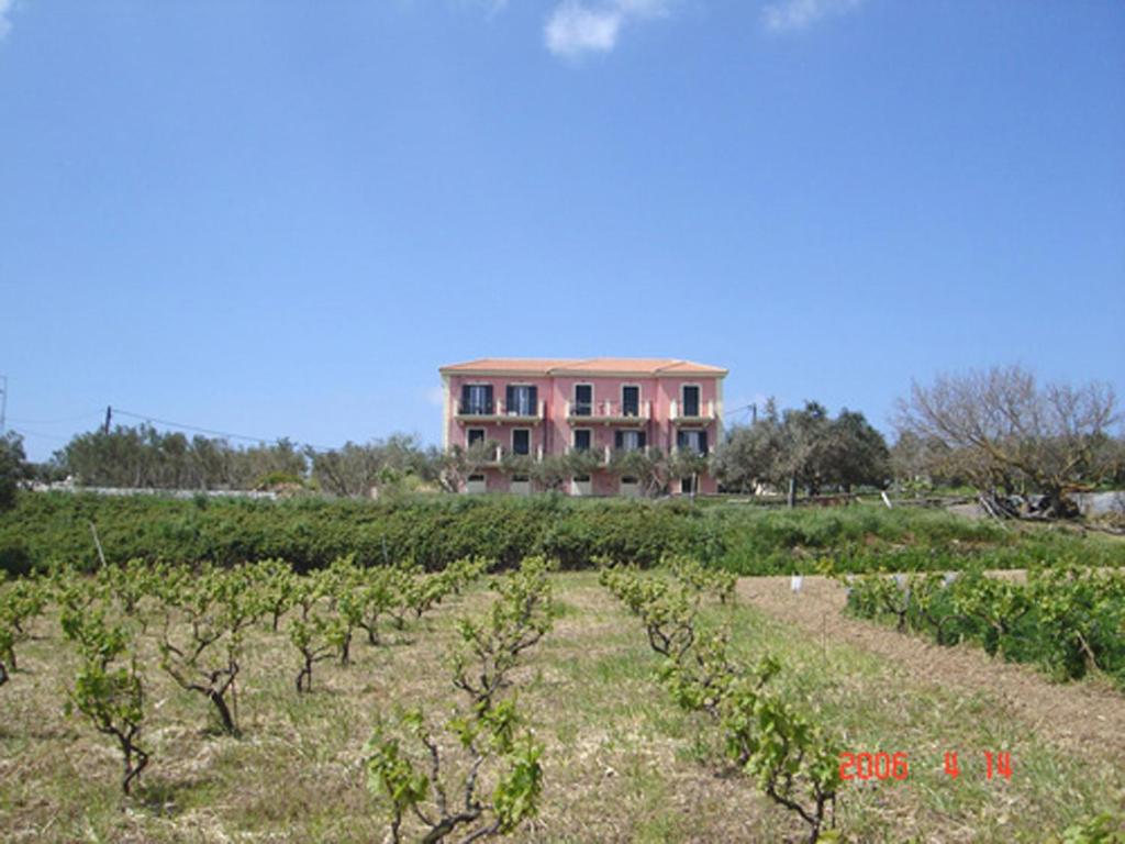 Kolona Apartments