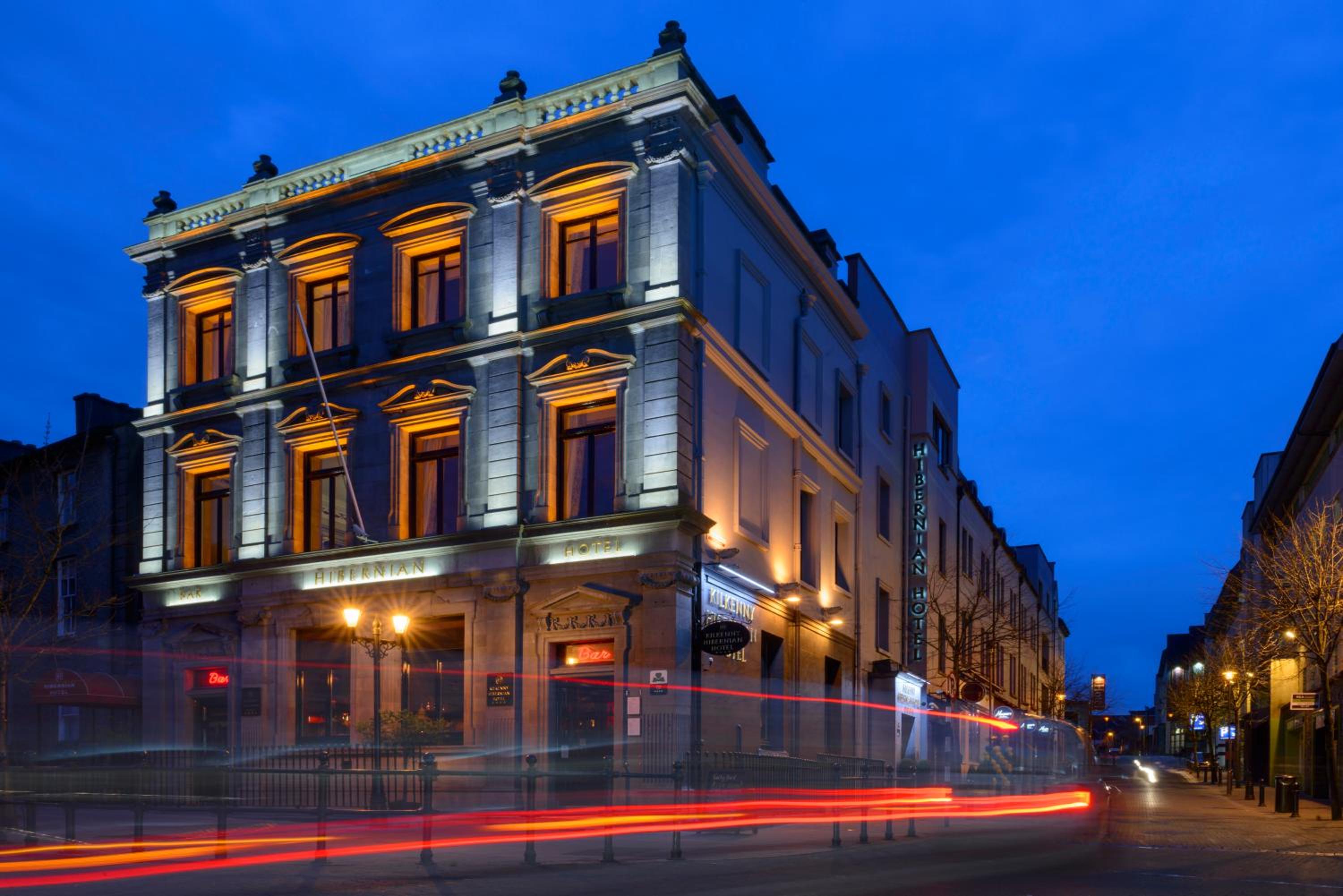 Kilkenny Vacations - Kilkenny Hibernian Hotel - Property Image 1