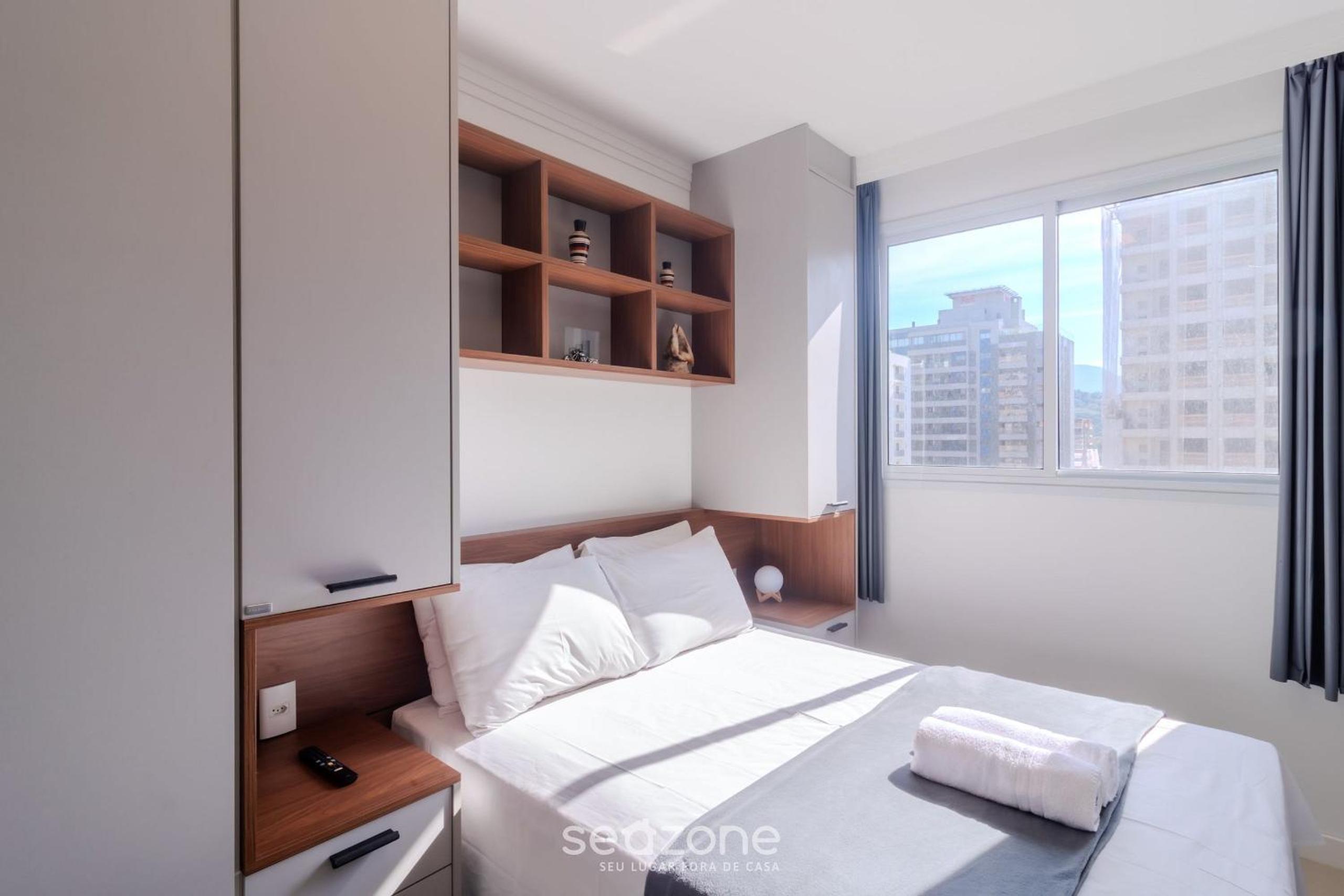 Modern and fully equipped apartments just minutes from the sea at Meia Praia - GRI