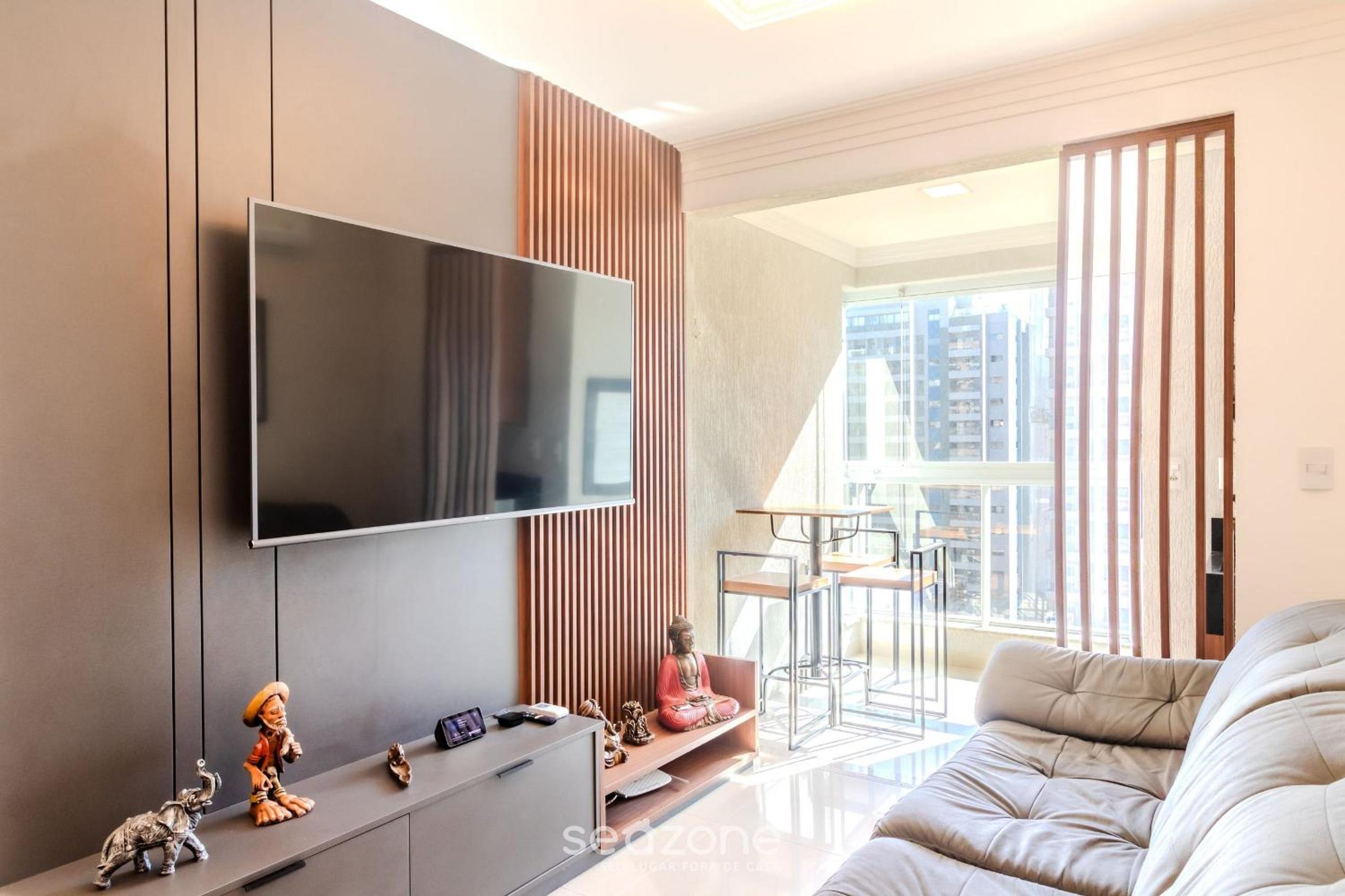 Modern and fully equipped apartments just minutes from the sea at Meia Praia - GRI