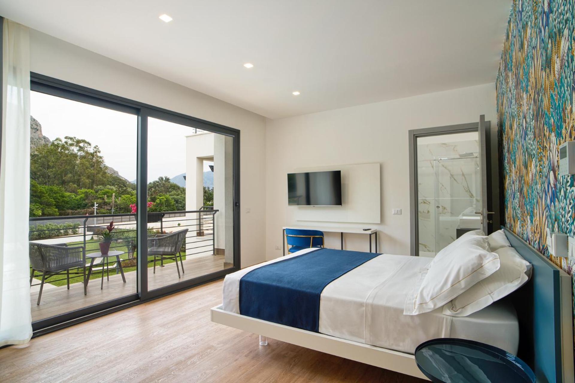 Ella Suites Apartments