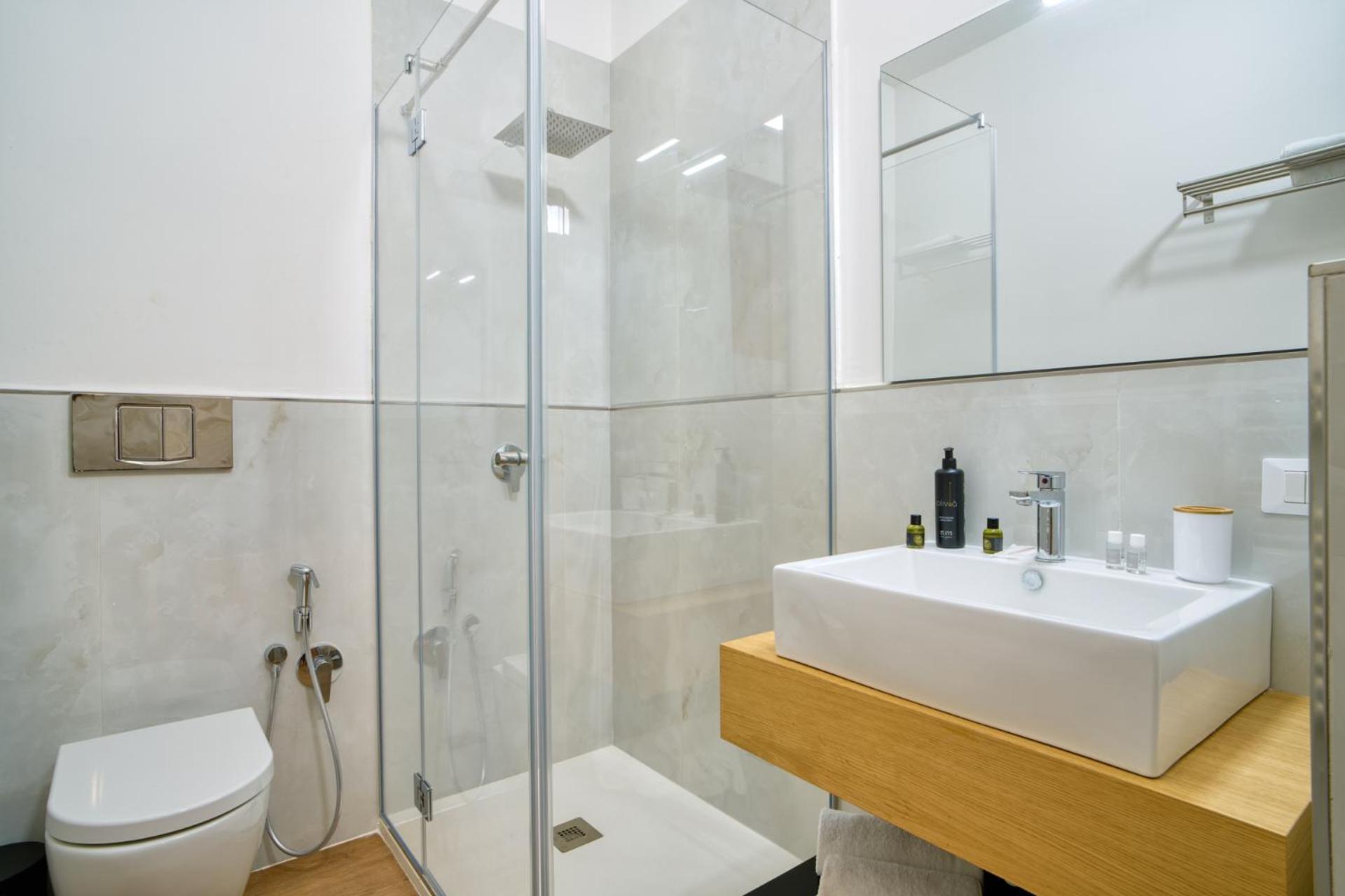 Ella Suites Apartments