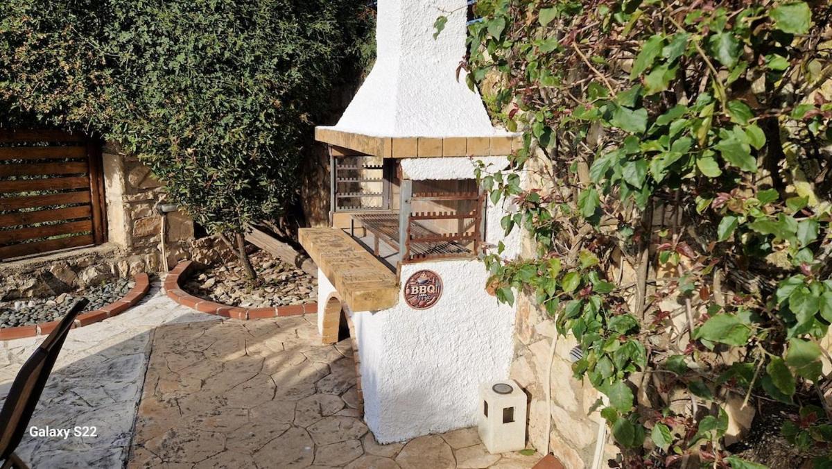 Villa Petalouda - Traditional Villa with Private Pool