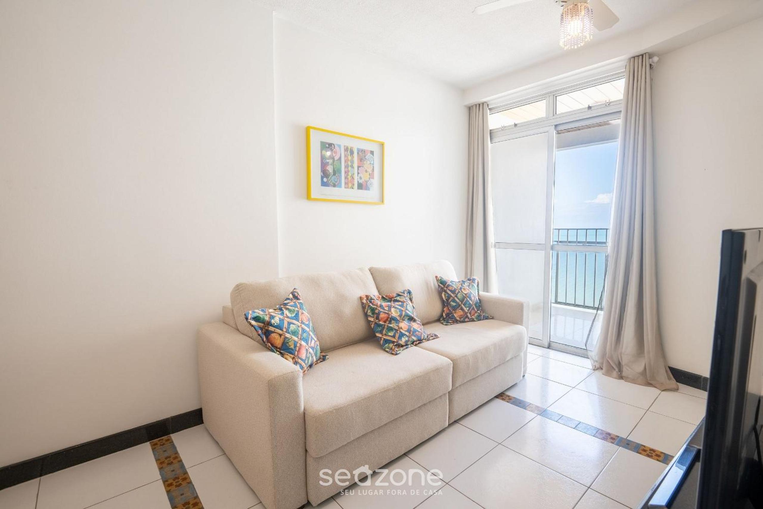 Fully equipped apartments in the best location just steps from the sea in Guarapari - STP