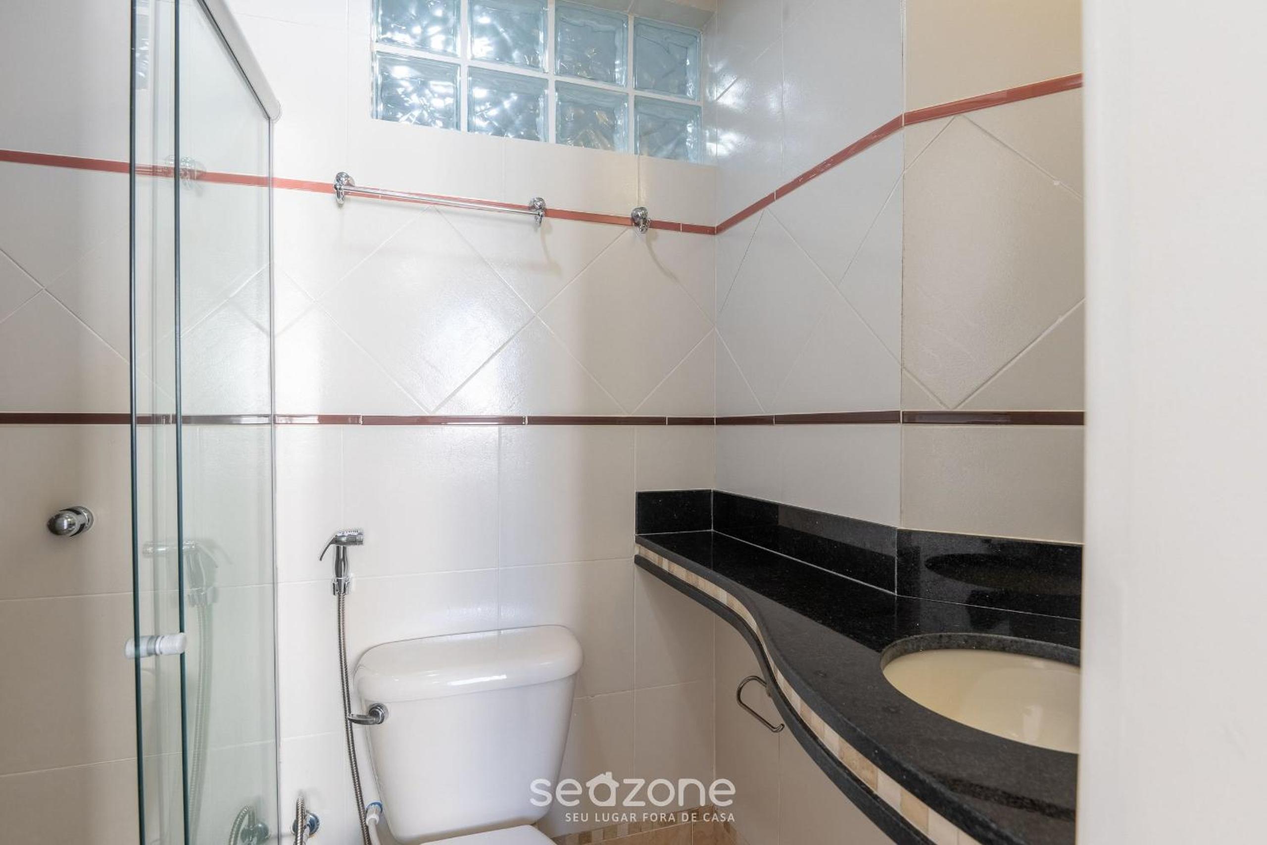 Fully equipped apartments in the best location just steps from the sea in Guarapari - STP