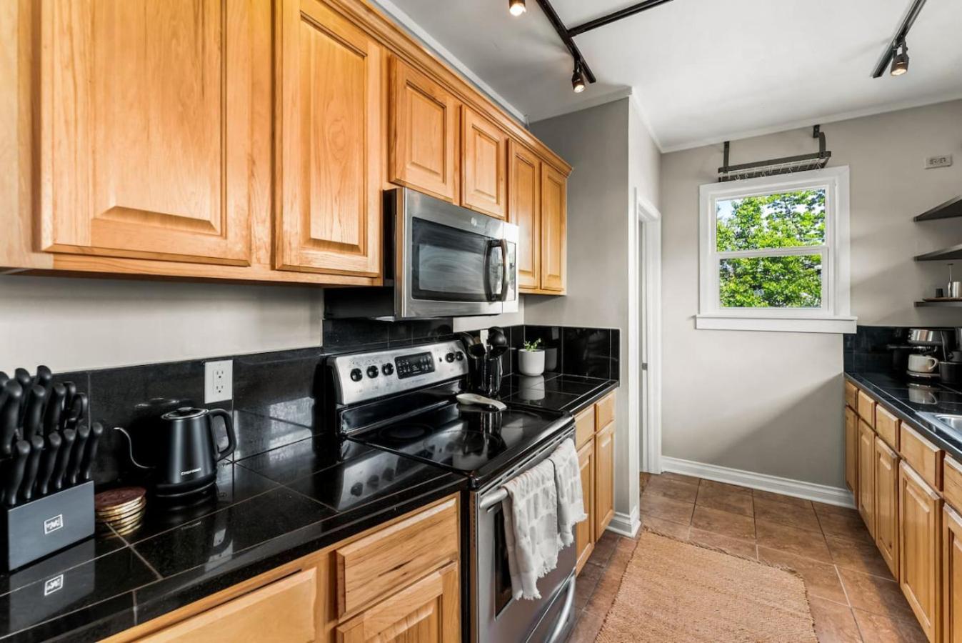 Sunny West Denver Escape Stylish 2BR Retreat