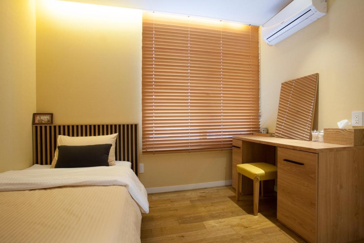 Puzzlestay House