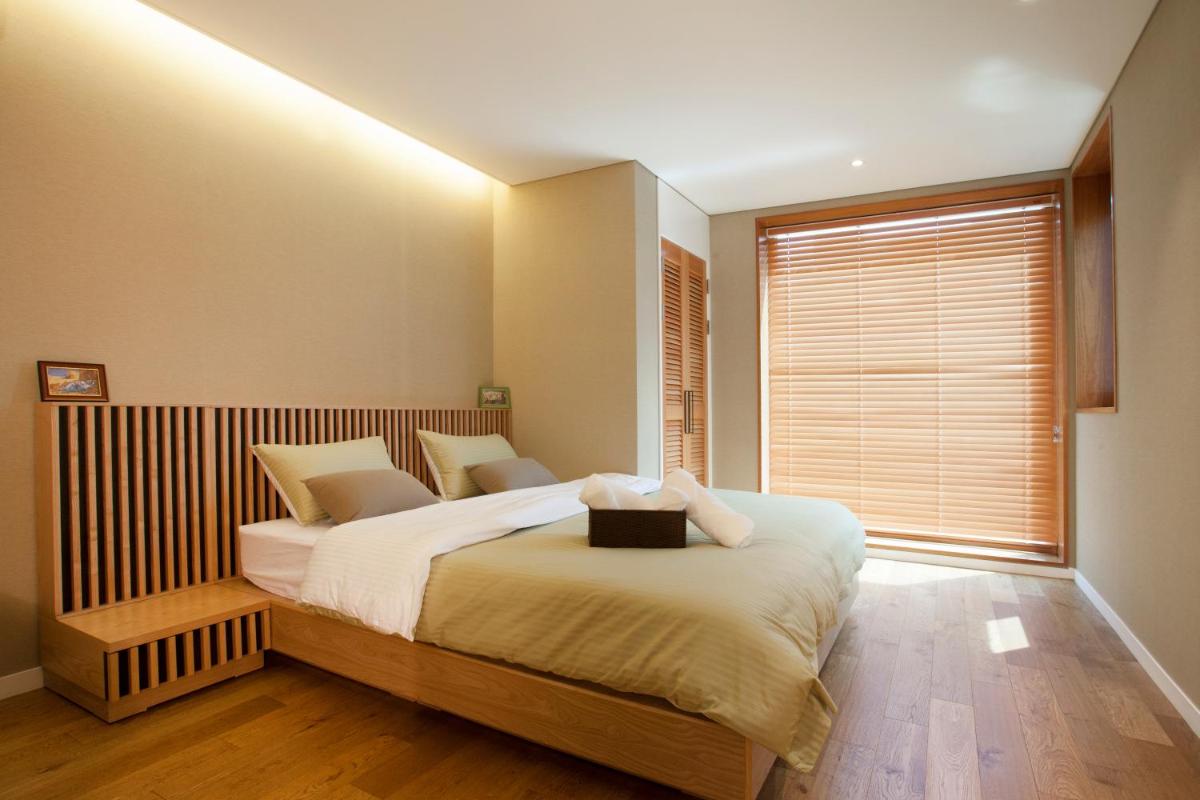 Puzzlestay House