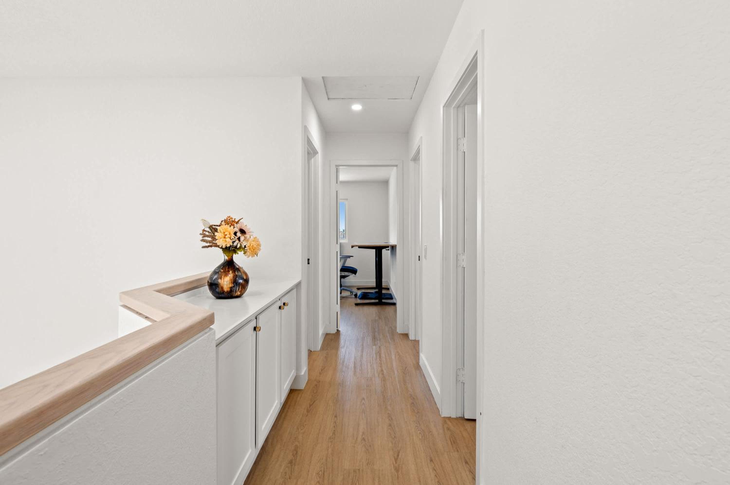 Luxe Spacious Home Near Parks Fully Equipped