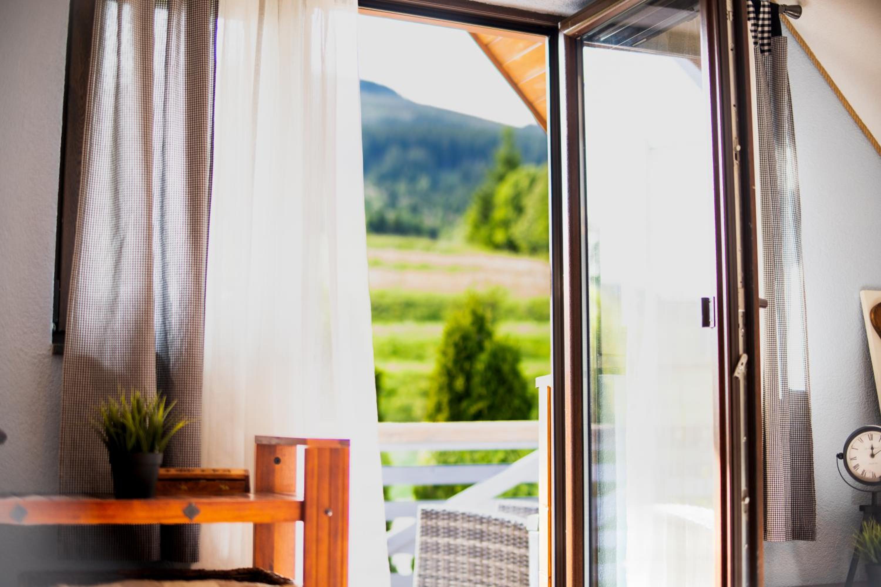 Telgártska chalupa pod Kráľovou hoľou - sauna & altánok