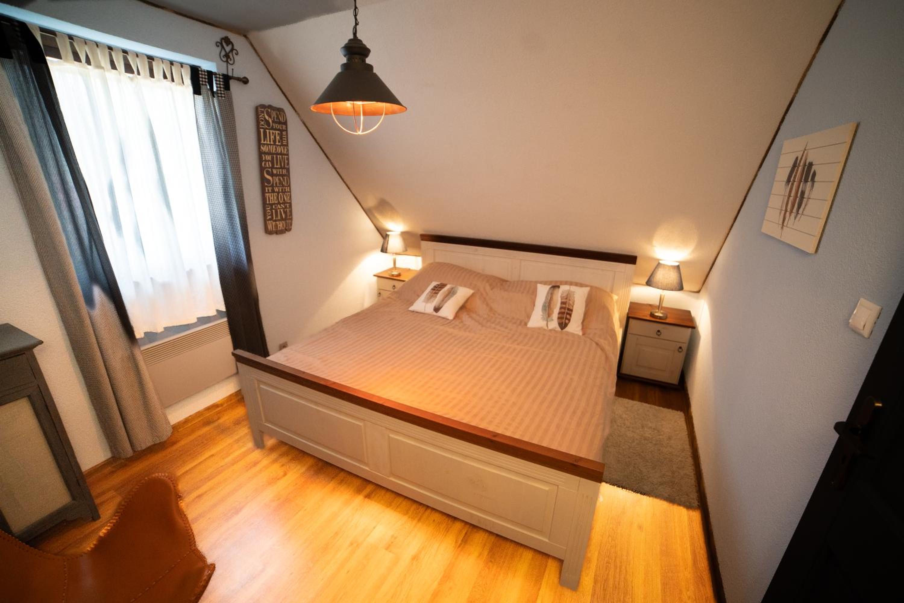 Telgártska chalupa pod Kráľovou hoľou - sauna & altánok