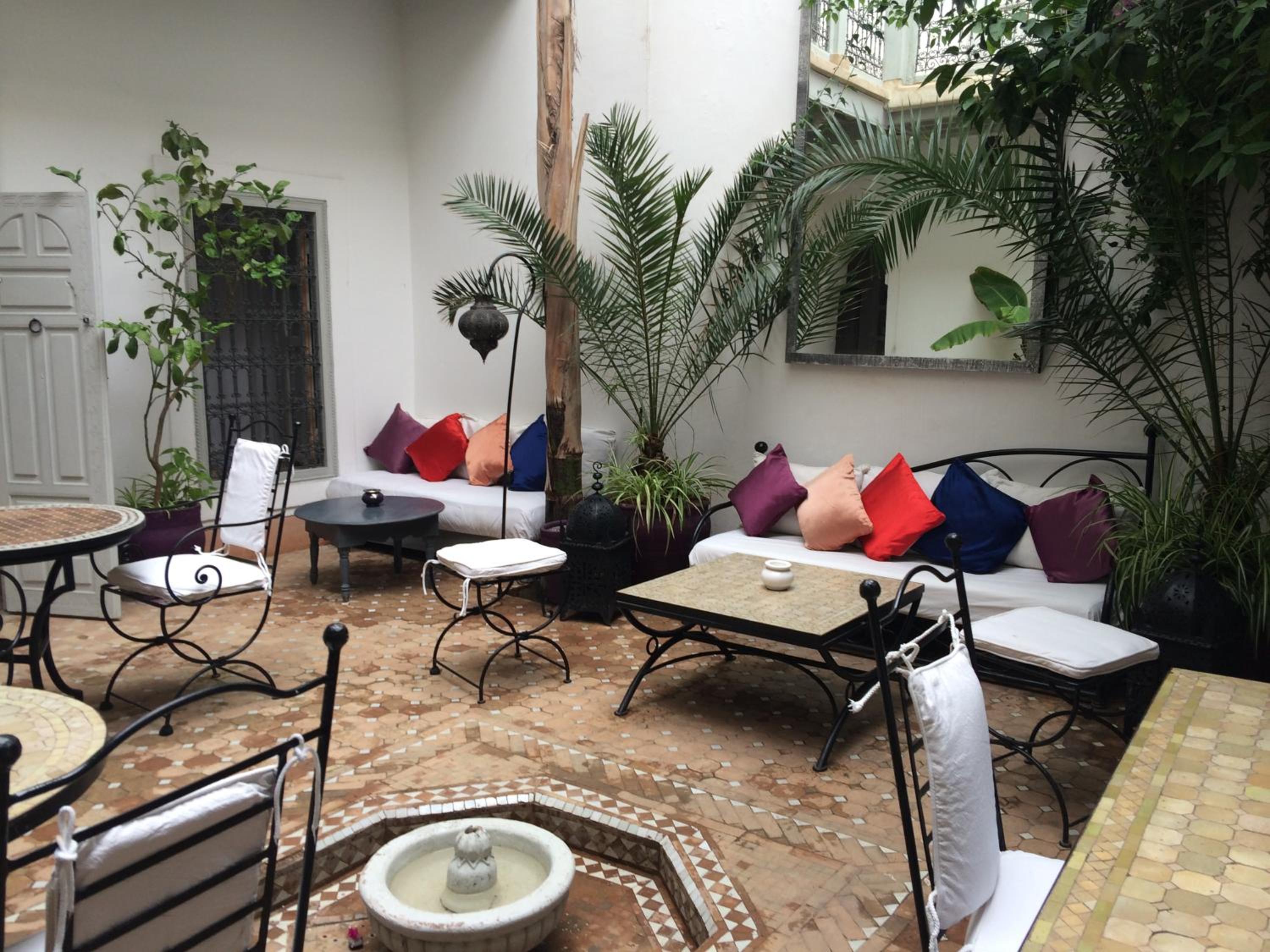 lounge