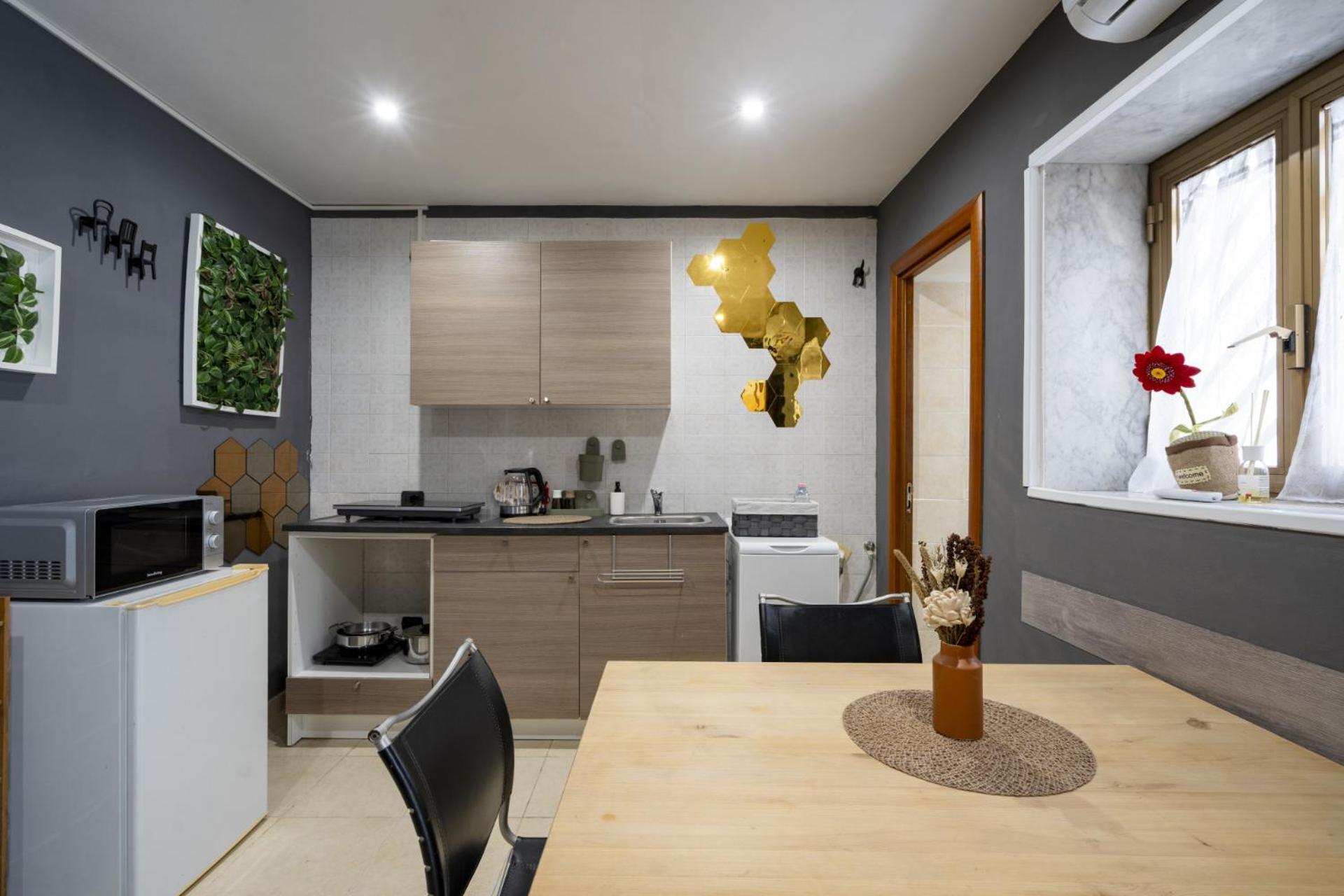 Casa Ravanas - City Center Studio