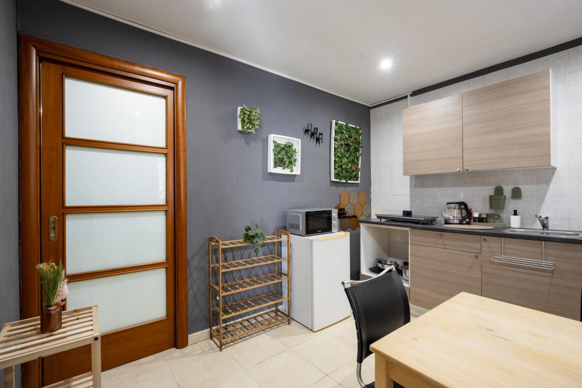 Casa Ravanas - City Center Studio