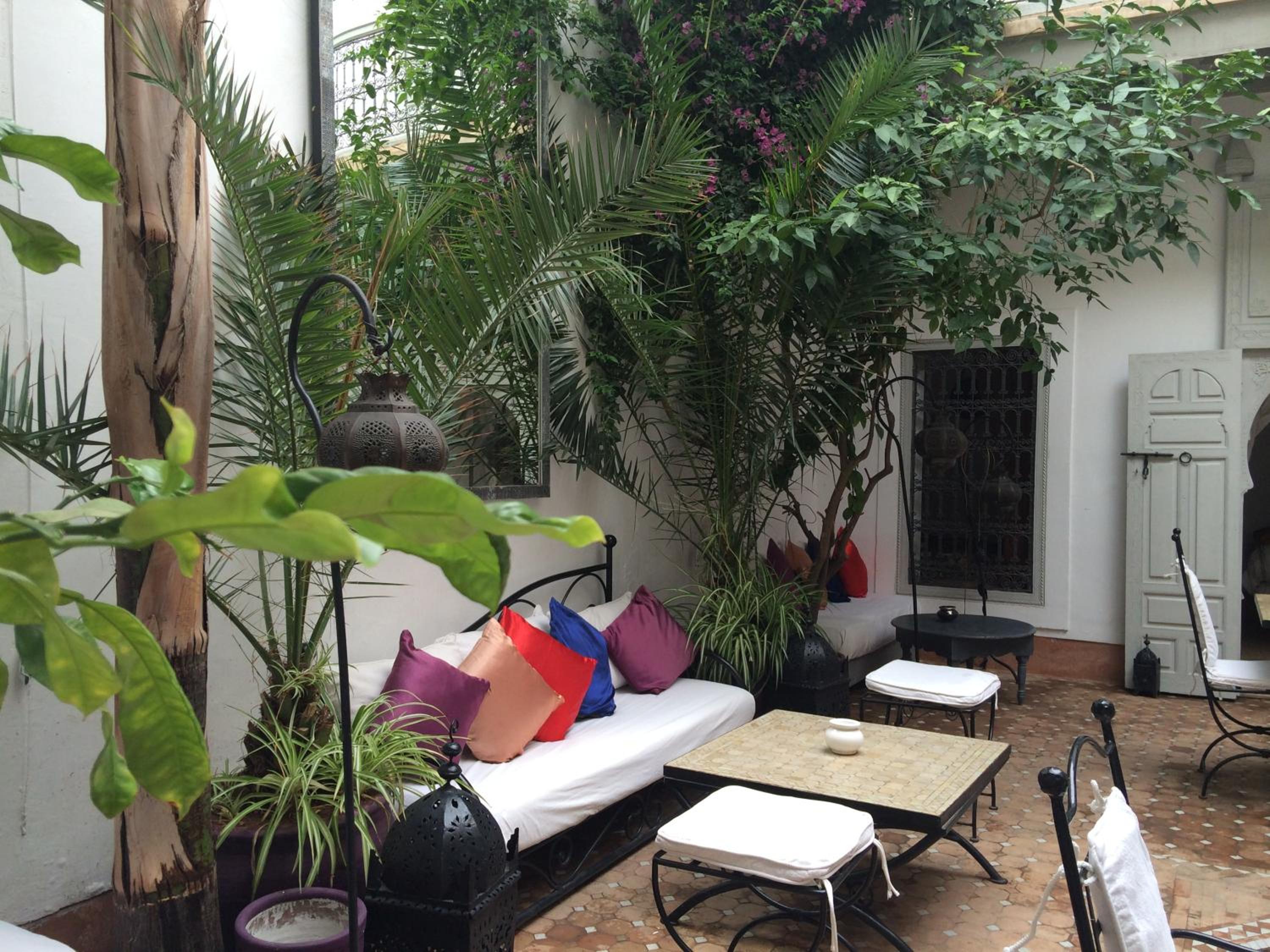 lounge